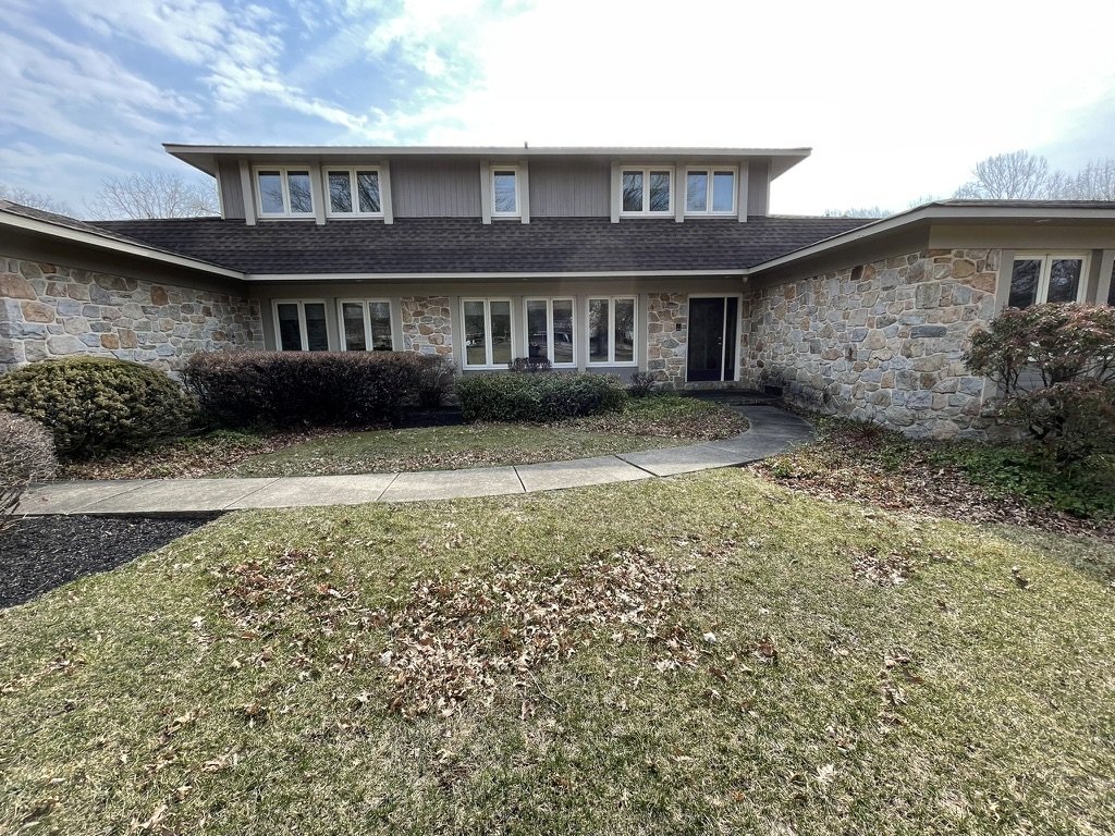 Fischer - Walkway before (front door).jpeg