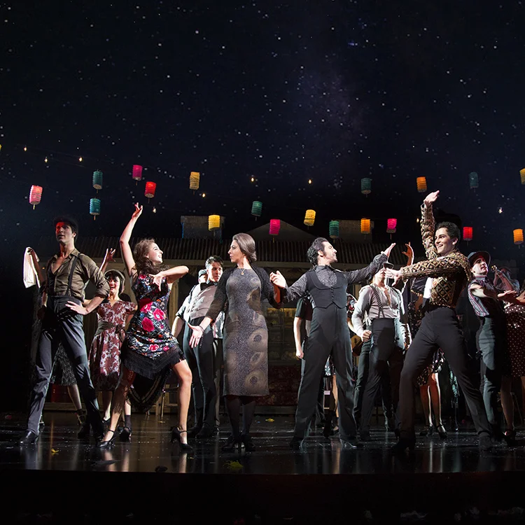 STRICTLYBALLROOM_14.jpg