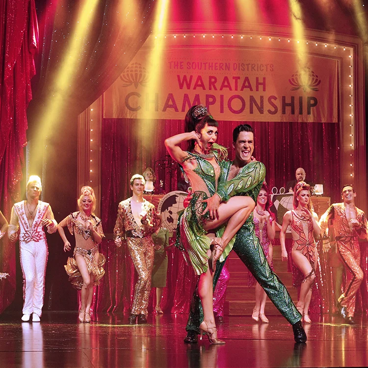 STRICTLYBALLROOM_07.jpg