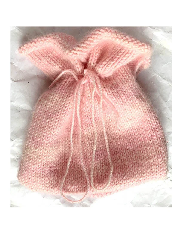 Knit Pouch Bag Using Hand-Spun Natural-Dyed Yarn