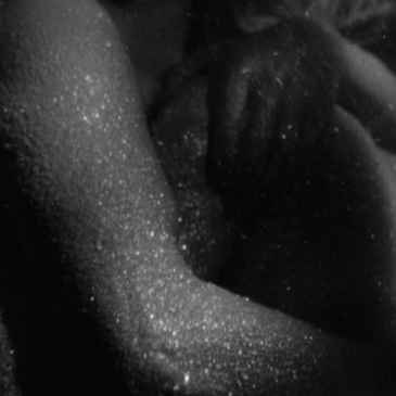 Hiroshima-Mon-Amour_Alain-Resnais_1959.gif