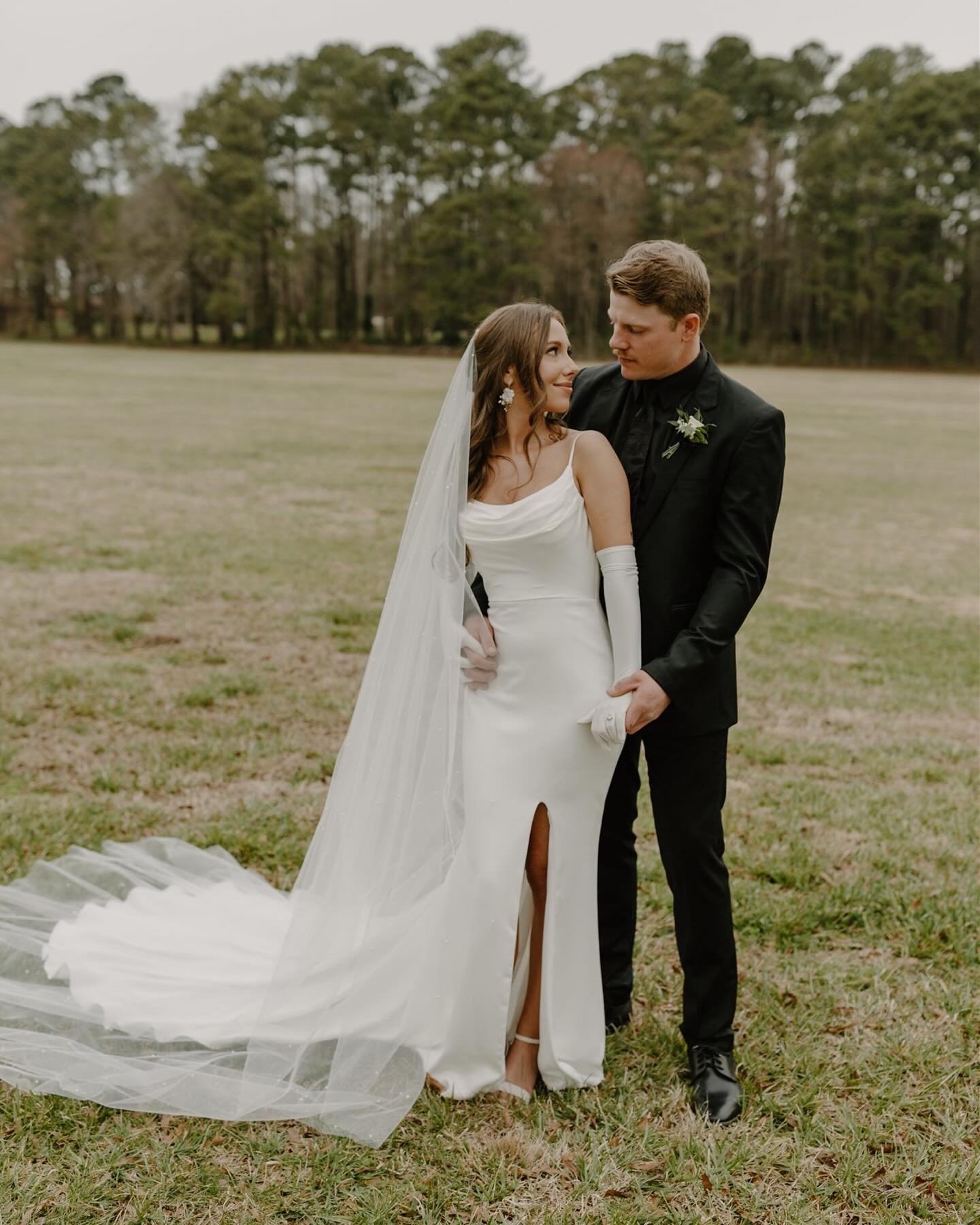 The Lockes| a perfect February wedding&hellip; never enough squares to share but here are few to get you started. Reception details coming soon! 

Ps Taylor swift had to be the background song for this day because I think 30% of the reception songs w