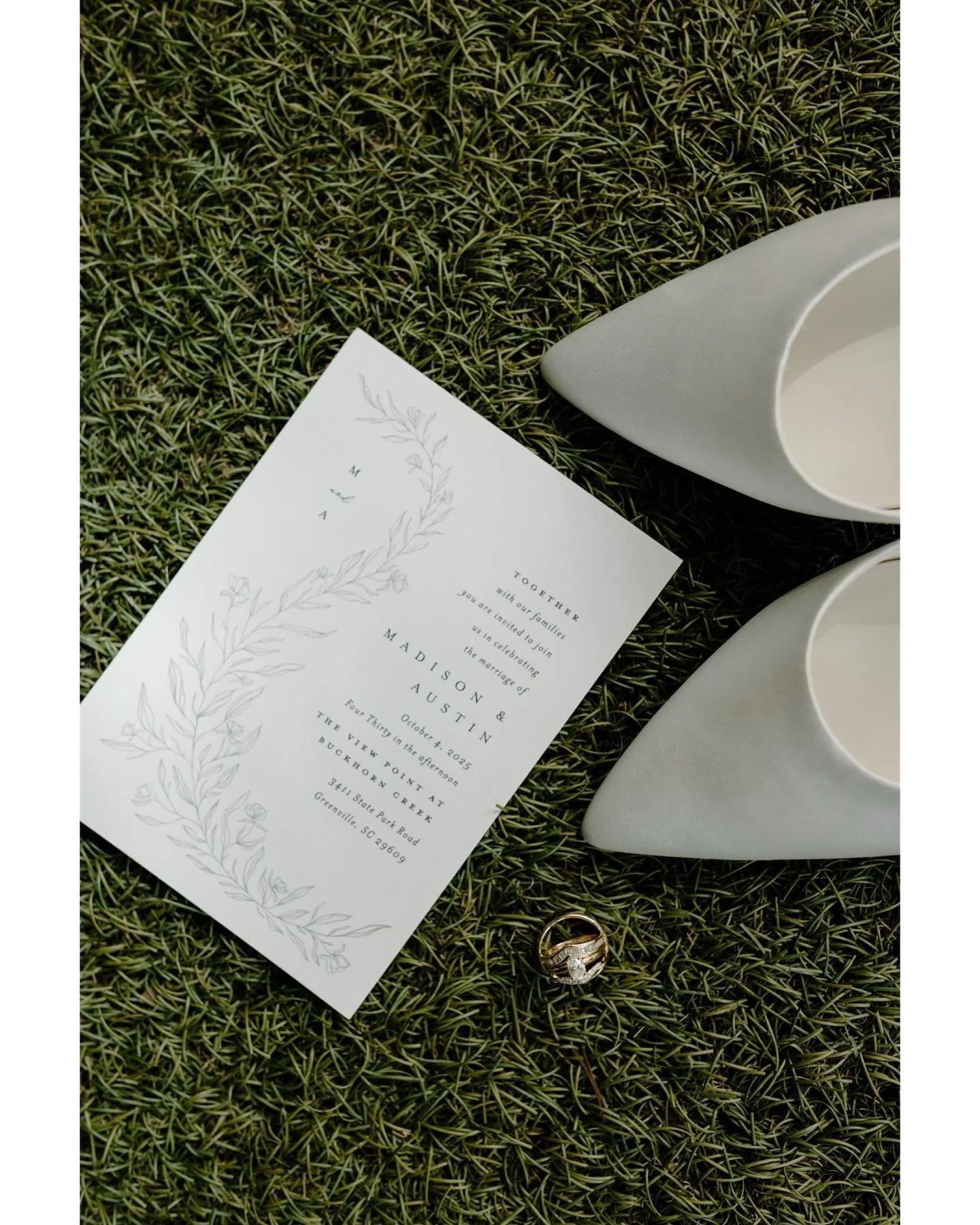 Some sweet moments from Madison &amp; Austin&rsquo;s wedding. 
From high school sweethearts to Mr. &amp; Mrs. Nehrenz. What a special day to be apart of witnessing years of love being celebrated by family and friends.