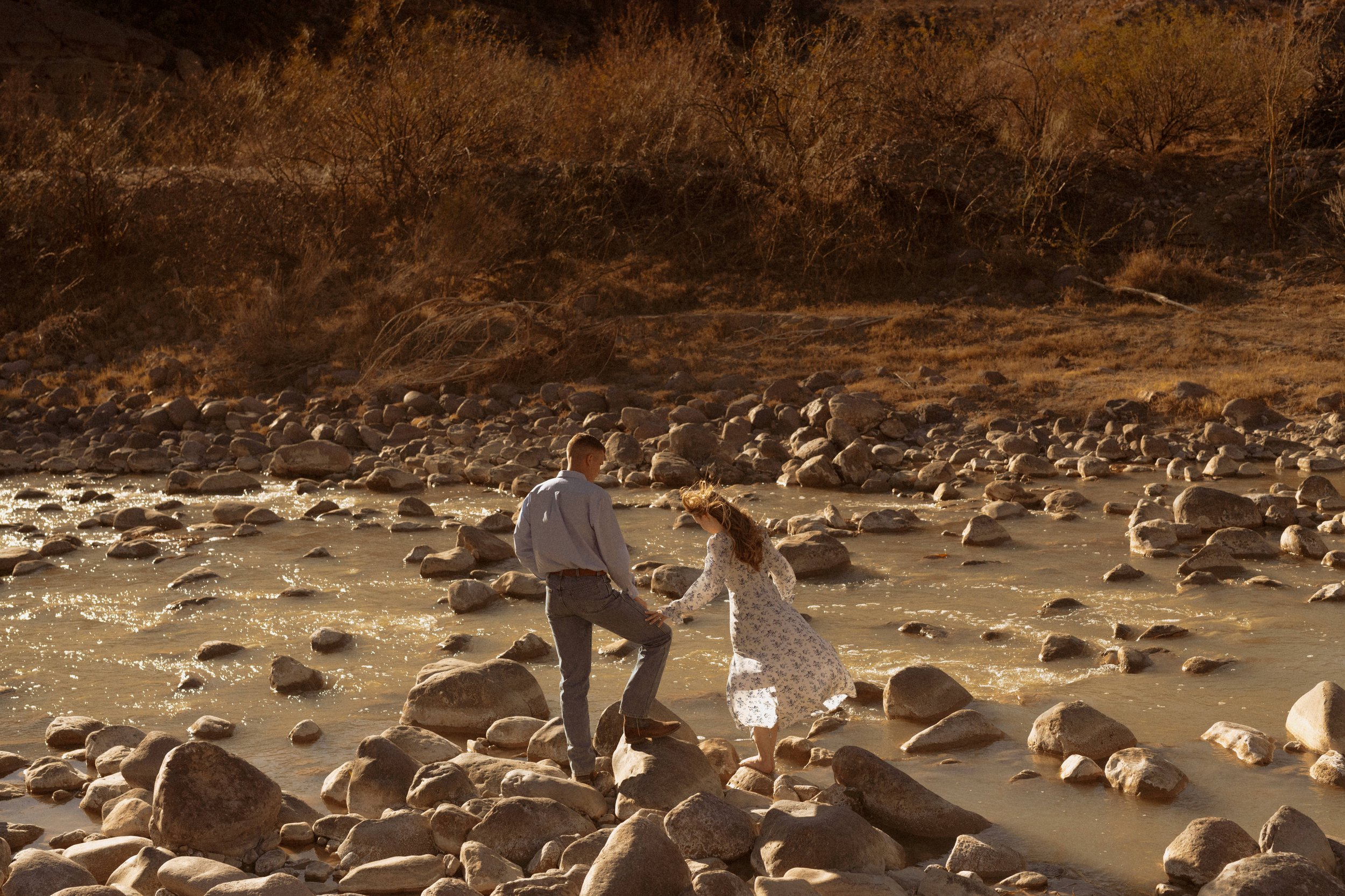 Rio Grande-Couples-Engagement-Photoshoot-Big-Bend-27.jpg