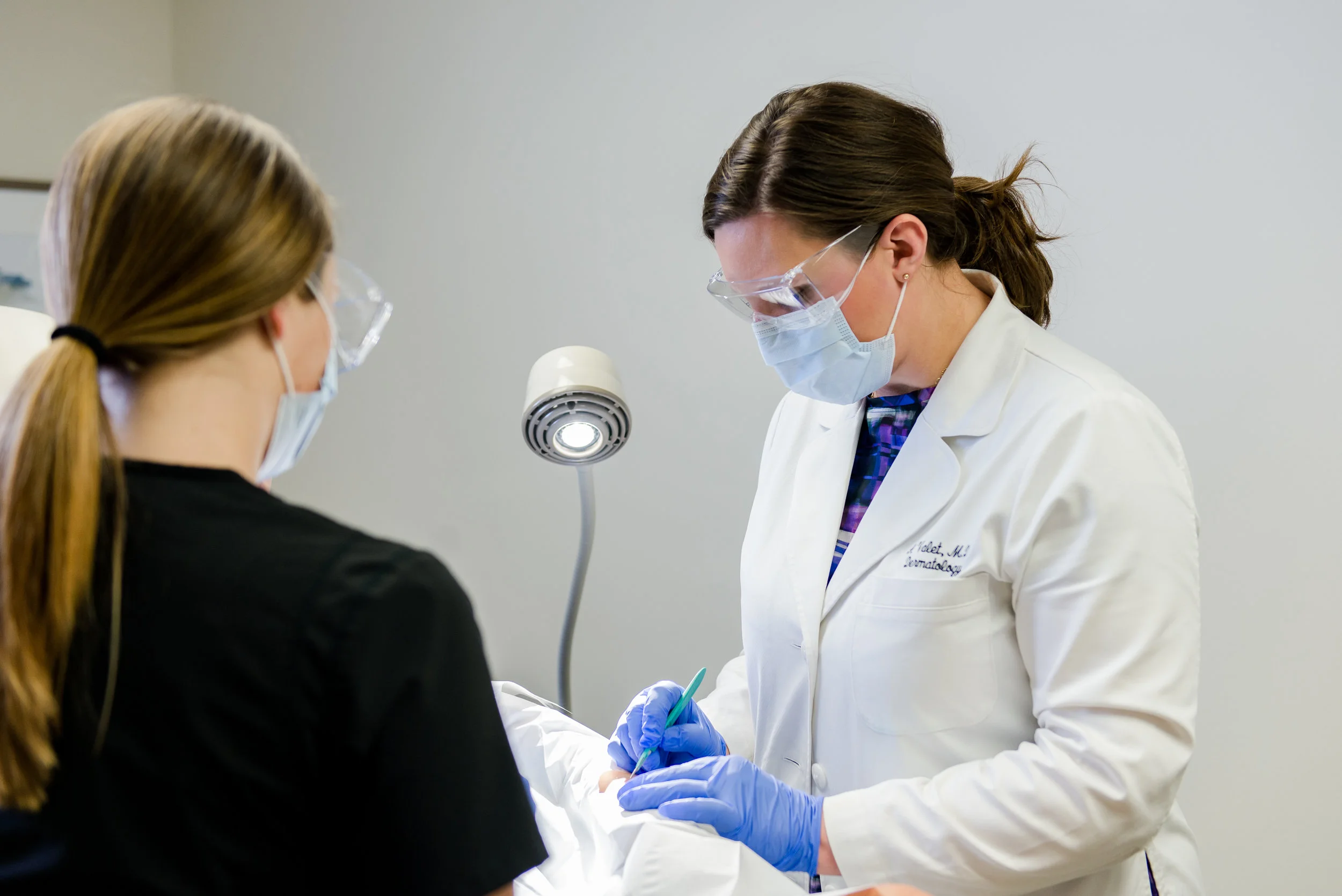 Traceside-Dermatology-and-Allergy-Nashville-Doctor-Robert-Amy-Valet-by-Weatherly-Photography-170516-WRH_2413.jpg