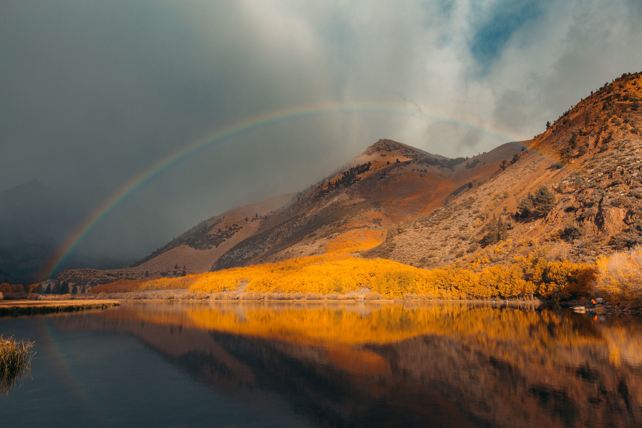 Low-Res-Rainbow-LAke.jpg