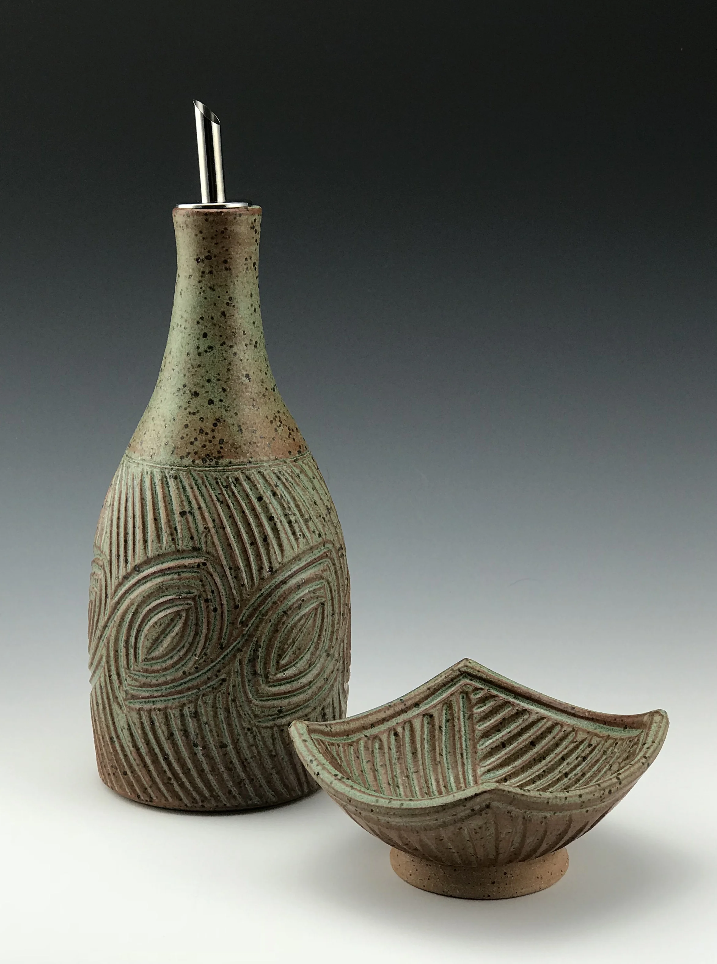 Cruet and Dipping Dish