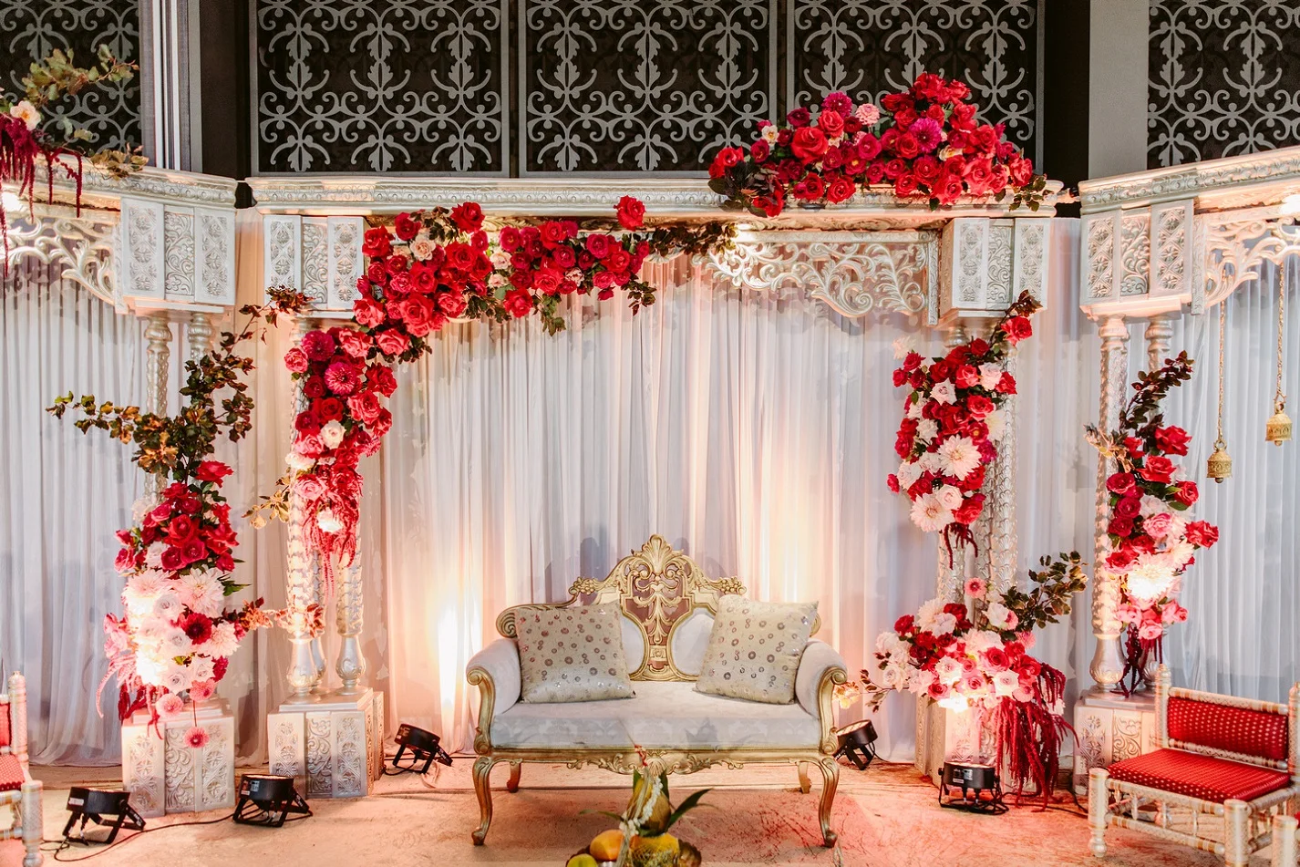 Lakshi+Marius_KikoDesign_Weddings_Flowers24.jpg