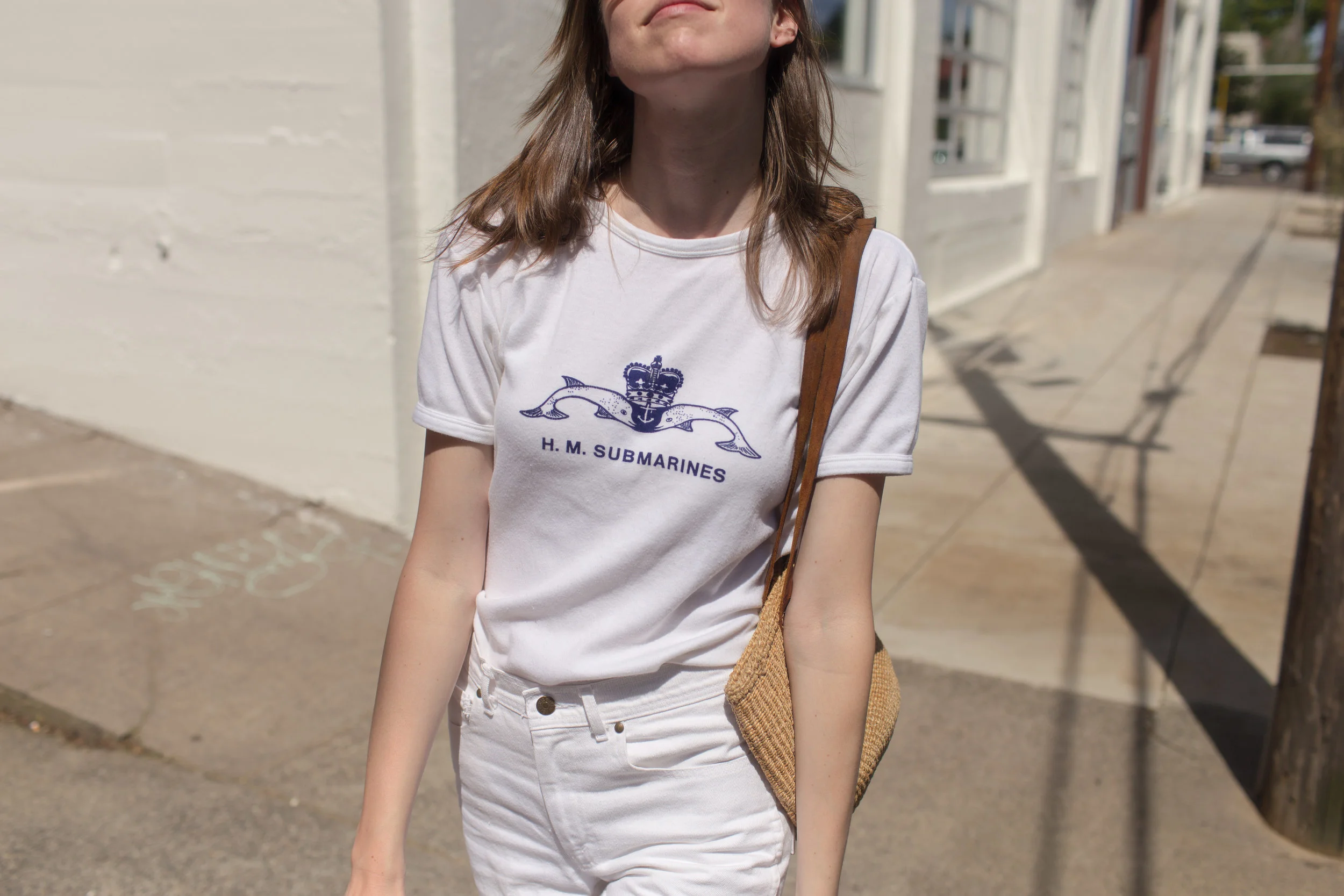 tee: thrifted in seattle, white jeans: thrifted at artifact, portland, bag: from the portland flea, sandals: madewell, sunnies: céline, yay.
