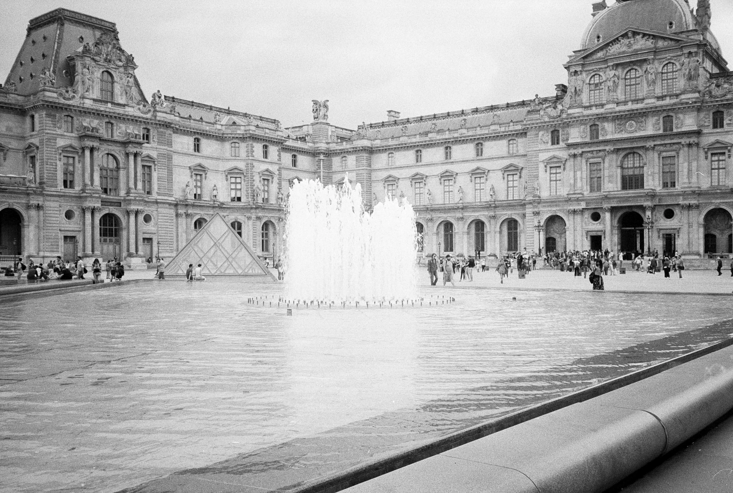 parisbw-10.jpg