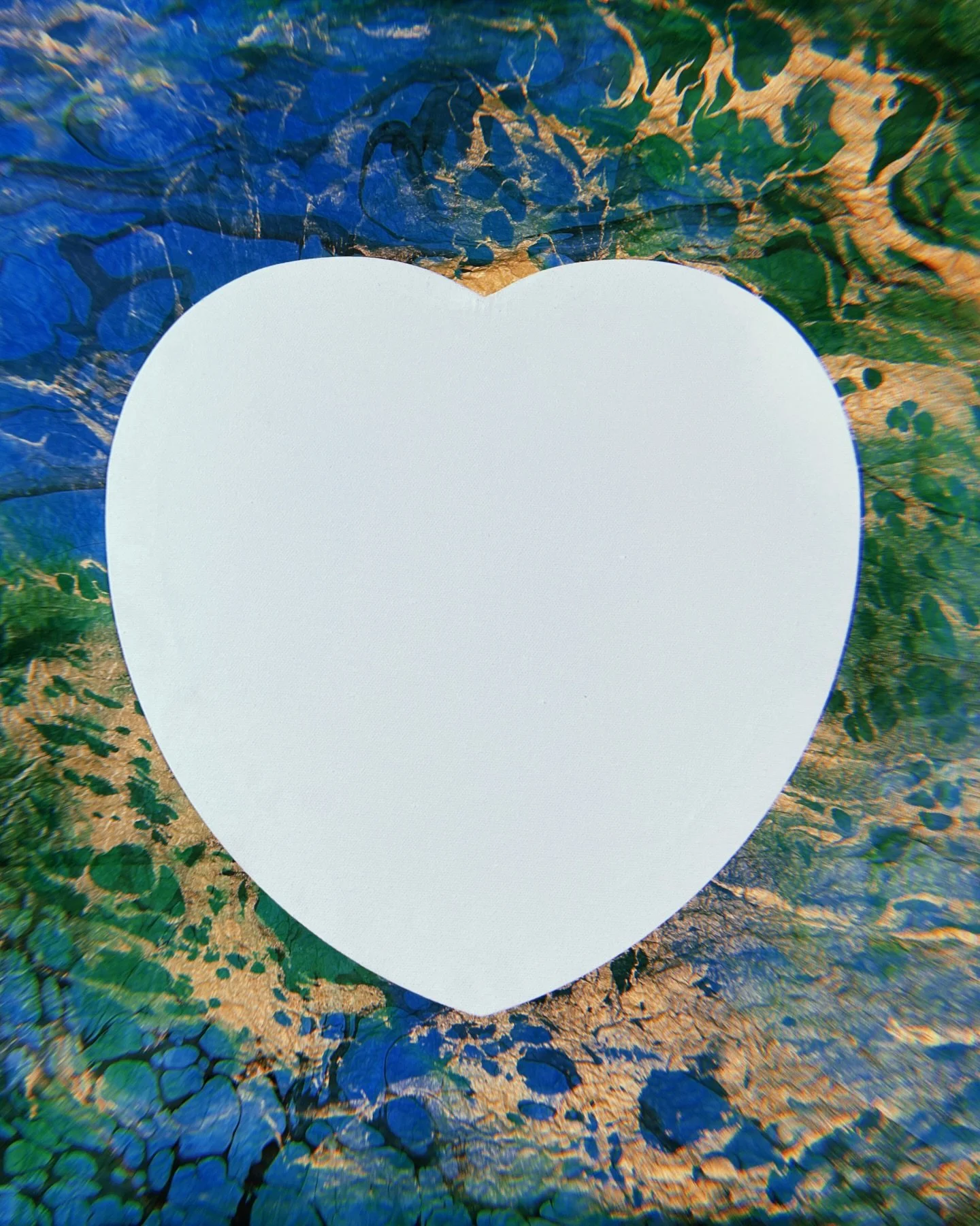 🤍 2026 🤍 Starting the year off with heart! Excited to dig into the first piece of the year for the 4th annual Heart of Gold Charity Group Show at @golddoorgallery 🤍 Save the date for the opening reception - February 7th 4:30-8! 
#artshow #exhibiti