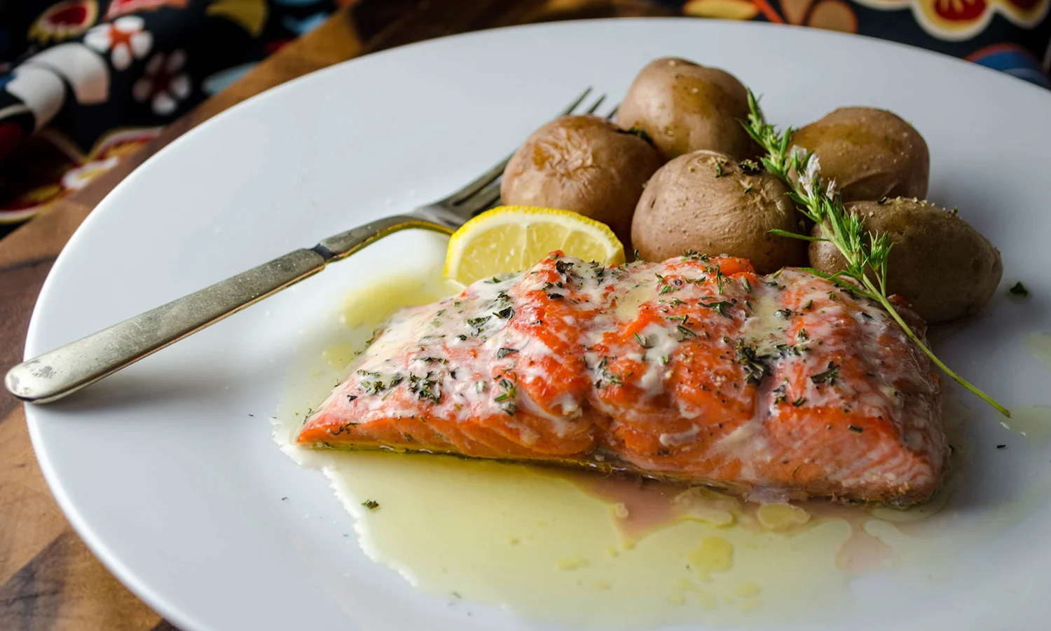 Salmon-with-Herbs-and-Lemon-Garlic-Butter.jpg