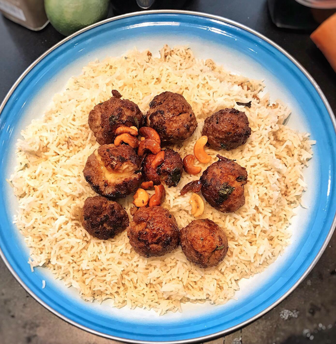 也沒有人拍蕃茄醬，因為沒人吃，因為青蔥放太多太辣了© Grace Lin