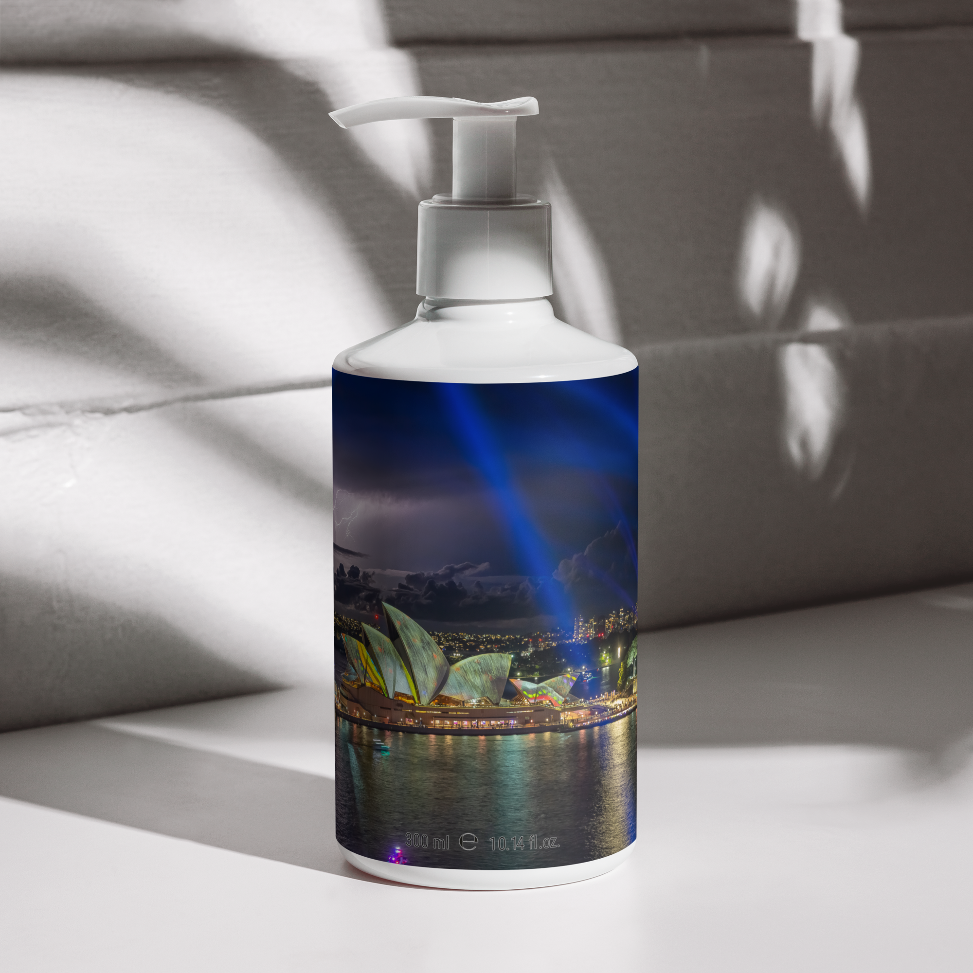 floral-hand--body-wash-white-front-6481b06c87cd7.png