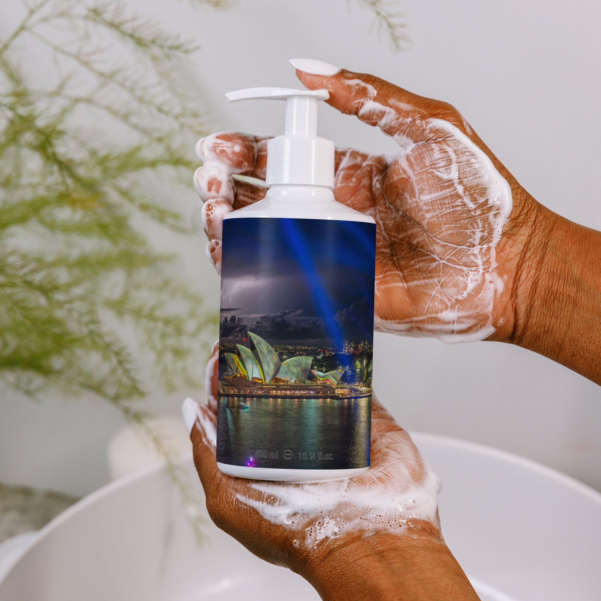 floral-hand--body-wash-white-front-6481b06c87d57.png