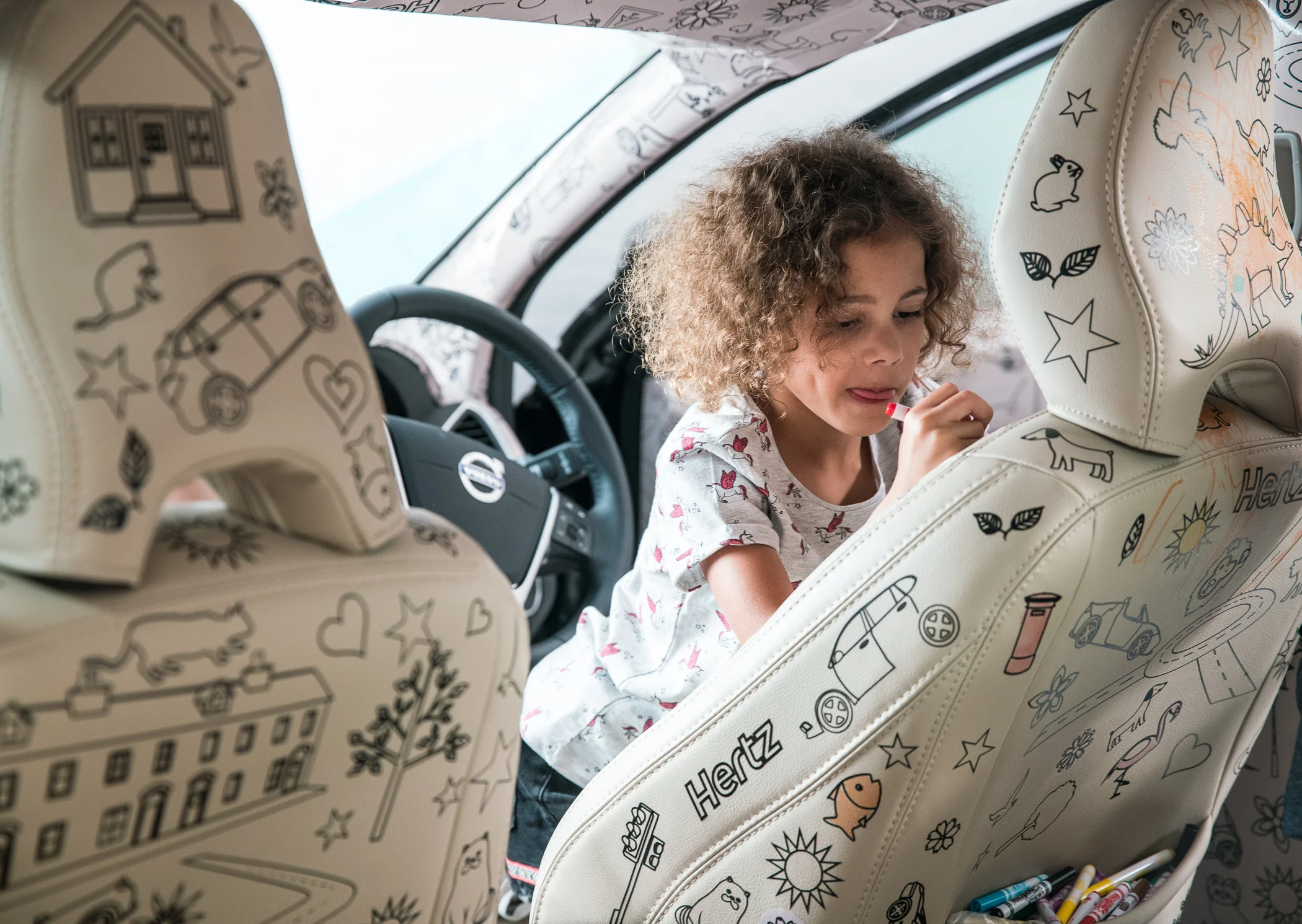 Hertz Colouring-In Car--7.jpg