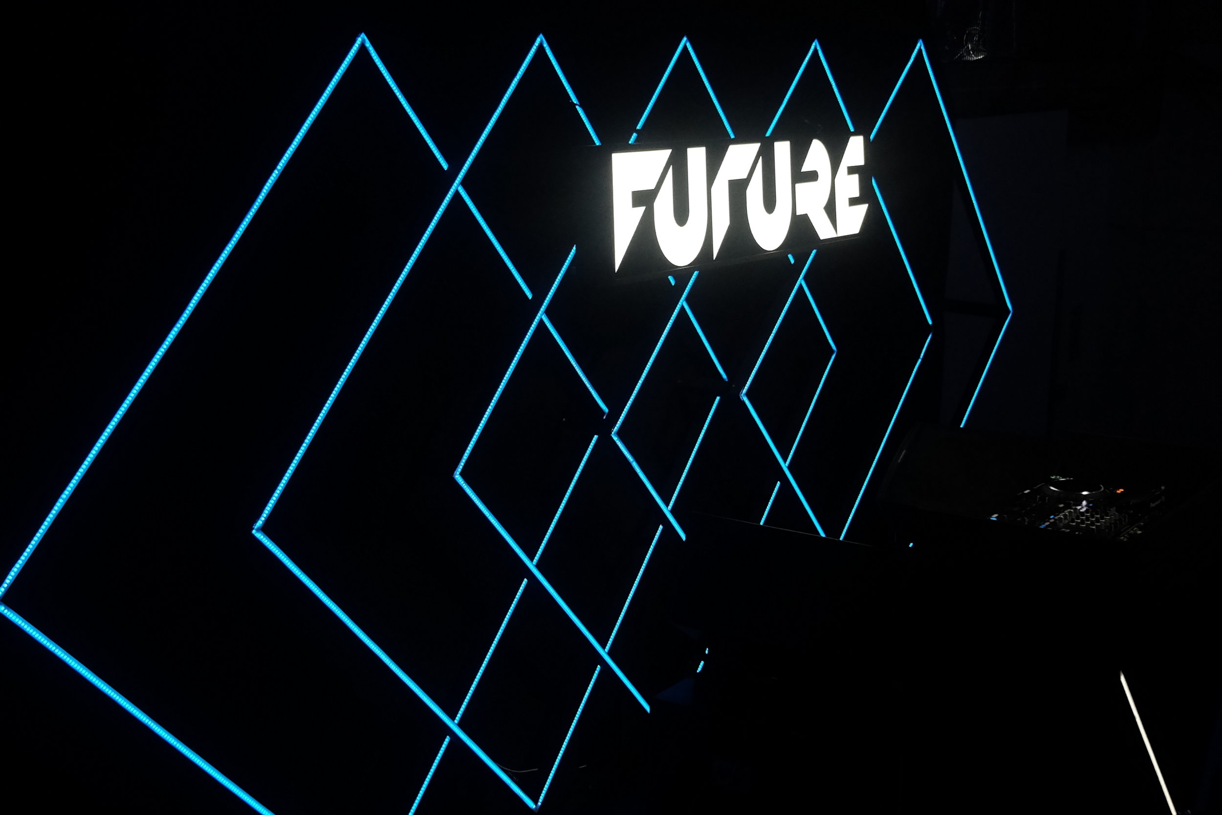 puma future vault