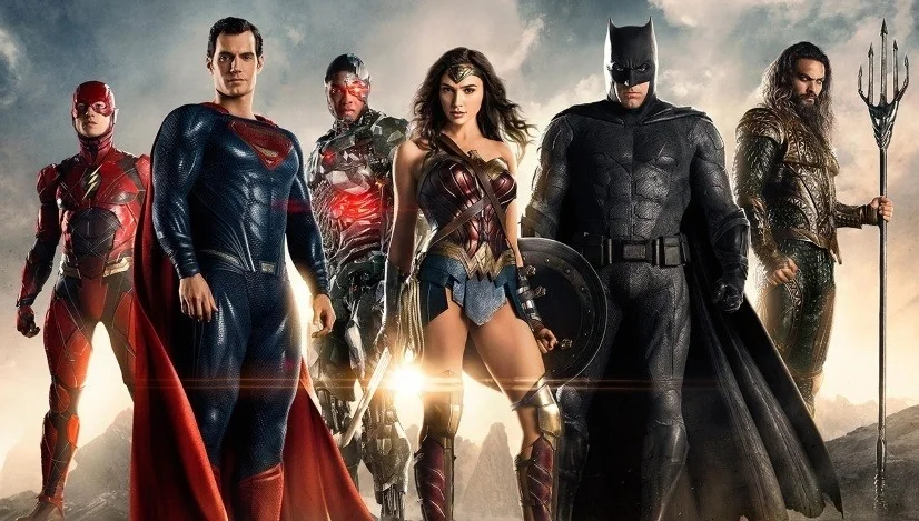 Justice League (Left to Right): Flash (Ezra Miller), Superman (Henry Cavill), Cyborg (Ray Fisher), Wonder Woman (Gal Godot), Batman (Ben Affleck), Aquaman (Jason Momoa)