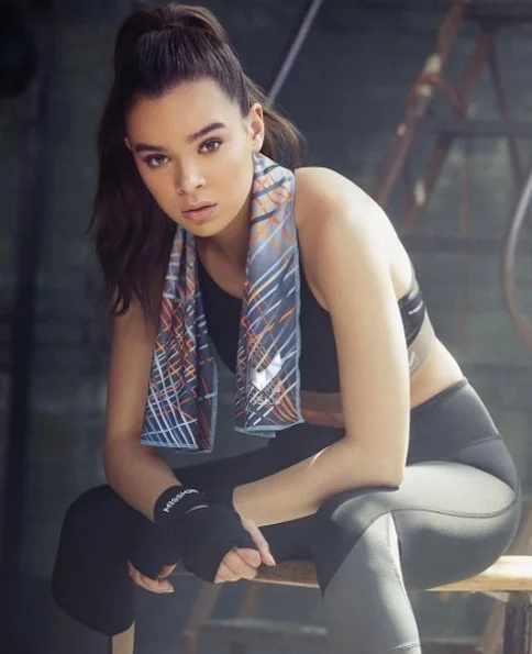 ‘Charlie Watson’ played by Haliee Steinfeld