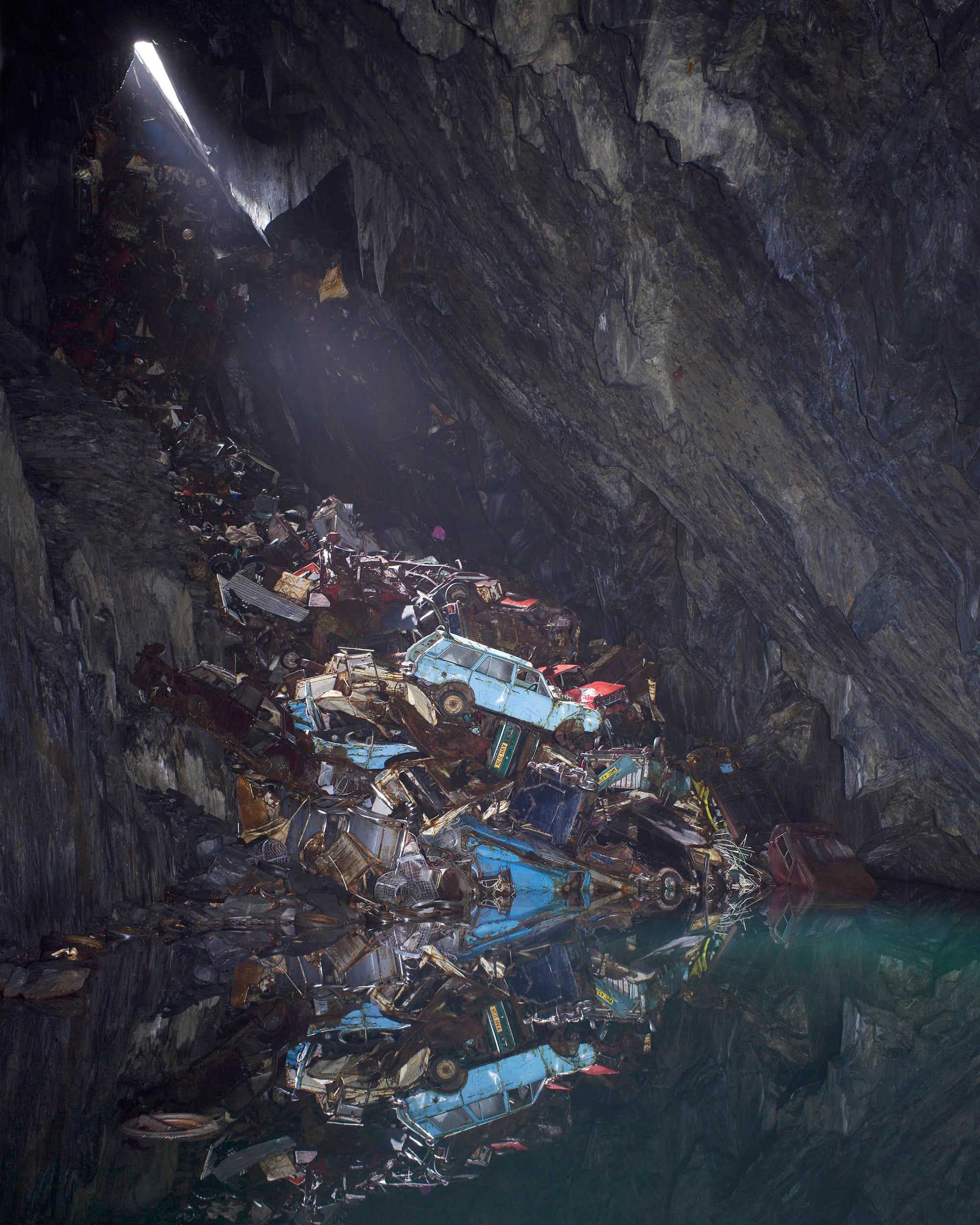  Gaewern Slate Mine, Corris, Pigment Print, 2014, 152 x 122cm, Edition of 7 