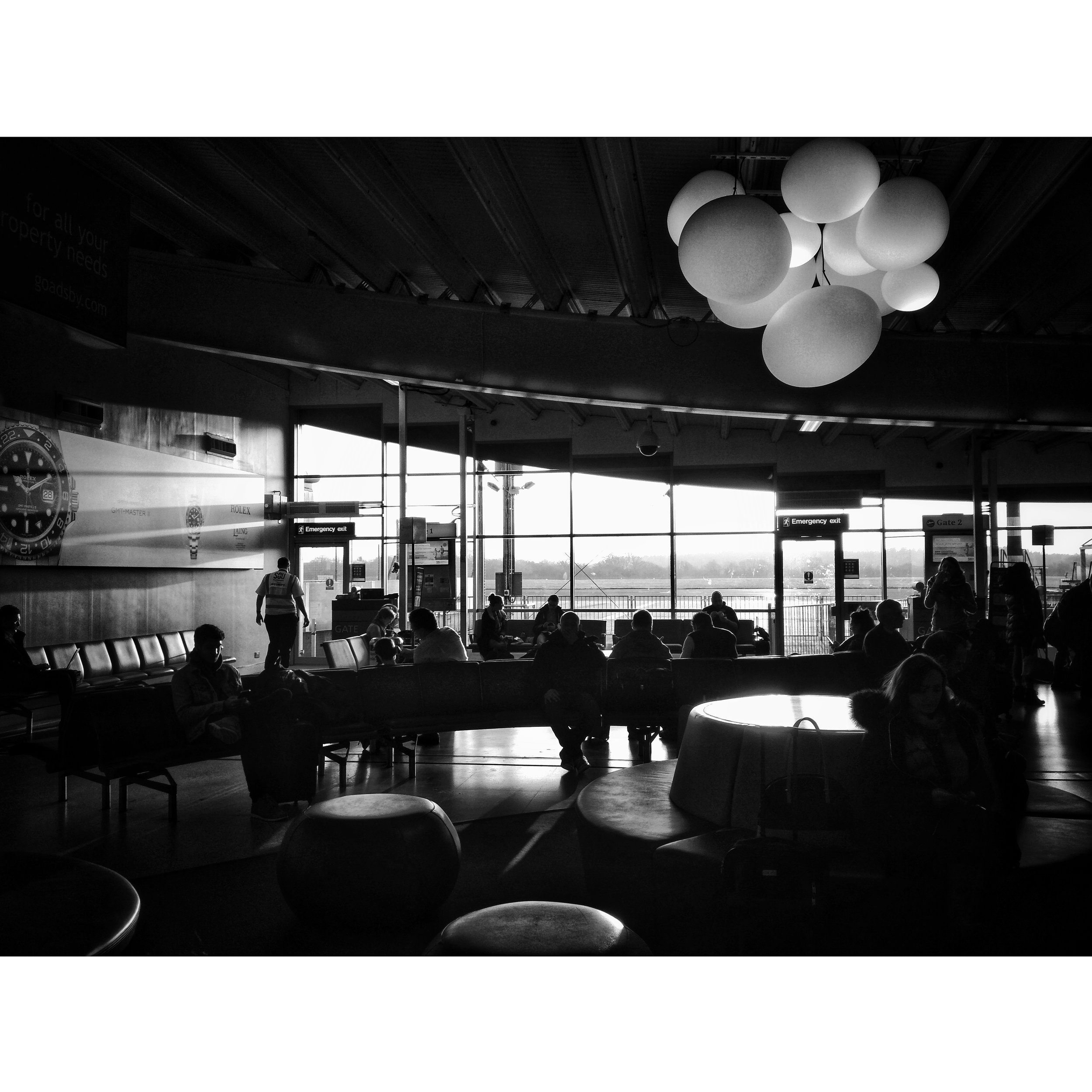  Southampton Airport departure lounge. 