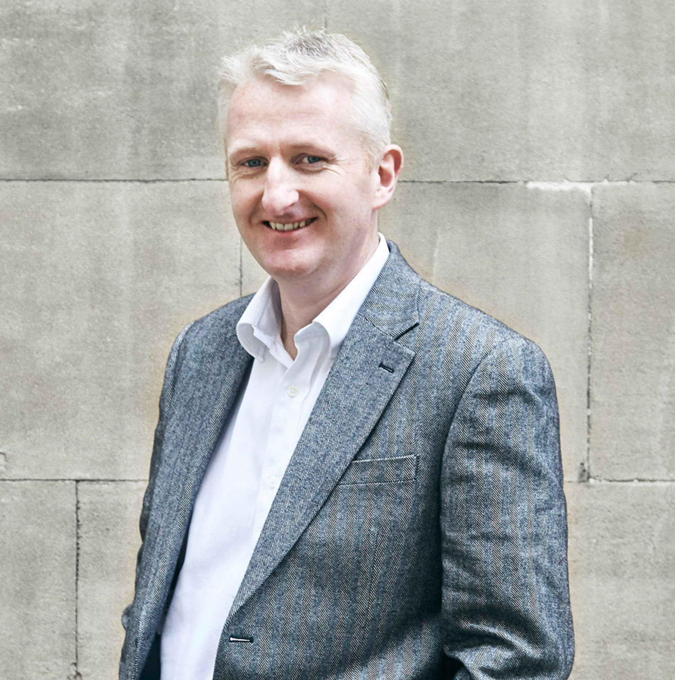 CHRIS ROBERTS Head of Project Management Chris was previously National Head of Cost and Project Management for Lambert Smith Hampton and has over 20 years of experience managing construction projects. These include a very wide range of developments: from domestic house extensions to high quality London refurbishments with a gross development value (GDV) of £60 million. He has also project managed - from start to finish - a number of large office-to-residential schemes in the South East of England (totalling more than 230 apartments). Chris accordingly brings a great deal of valuable hands-on experience to the team. Chris' role at Equinox Living includes the management of construction budgets, guidance on initial design and design refinement, procurement and the issuing of tender documents to contractors as well as the execution of build contracts with all warranties, sign off and aftercare.