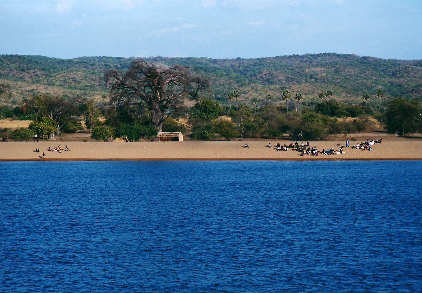 Coast of Lake Malawi on the Mozambican side. Source: Wikimedia Commons