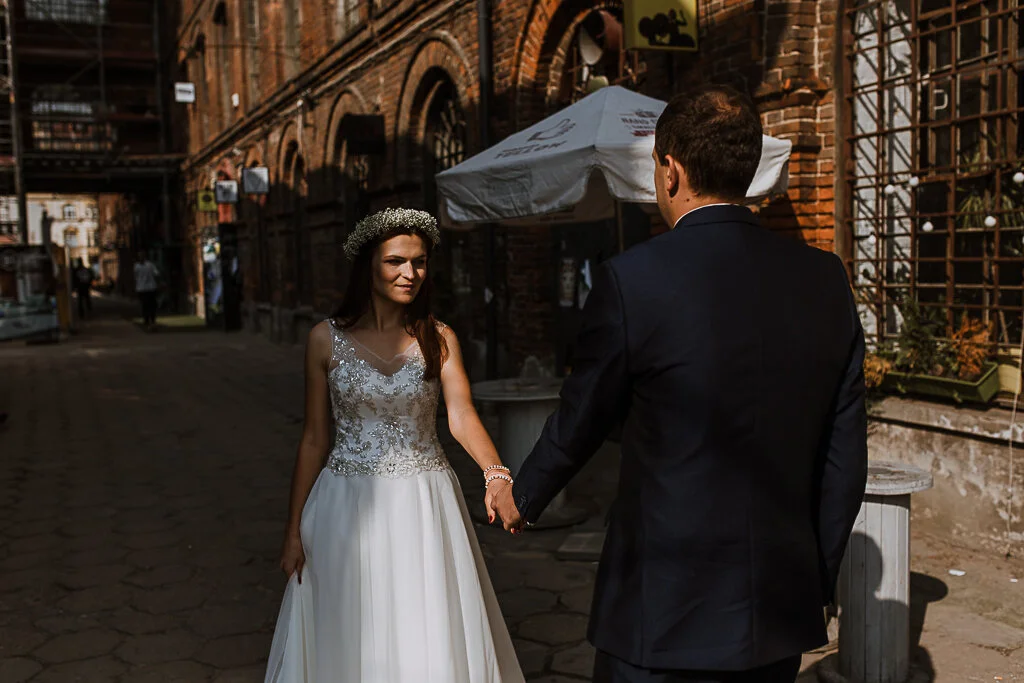 Sesja_slubna_off_piotrkowska_fotograf_lodz036.jpg