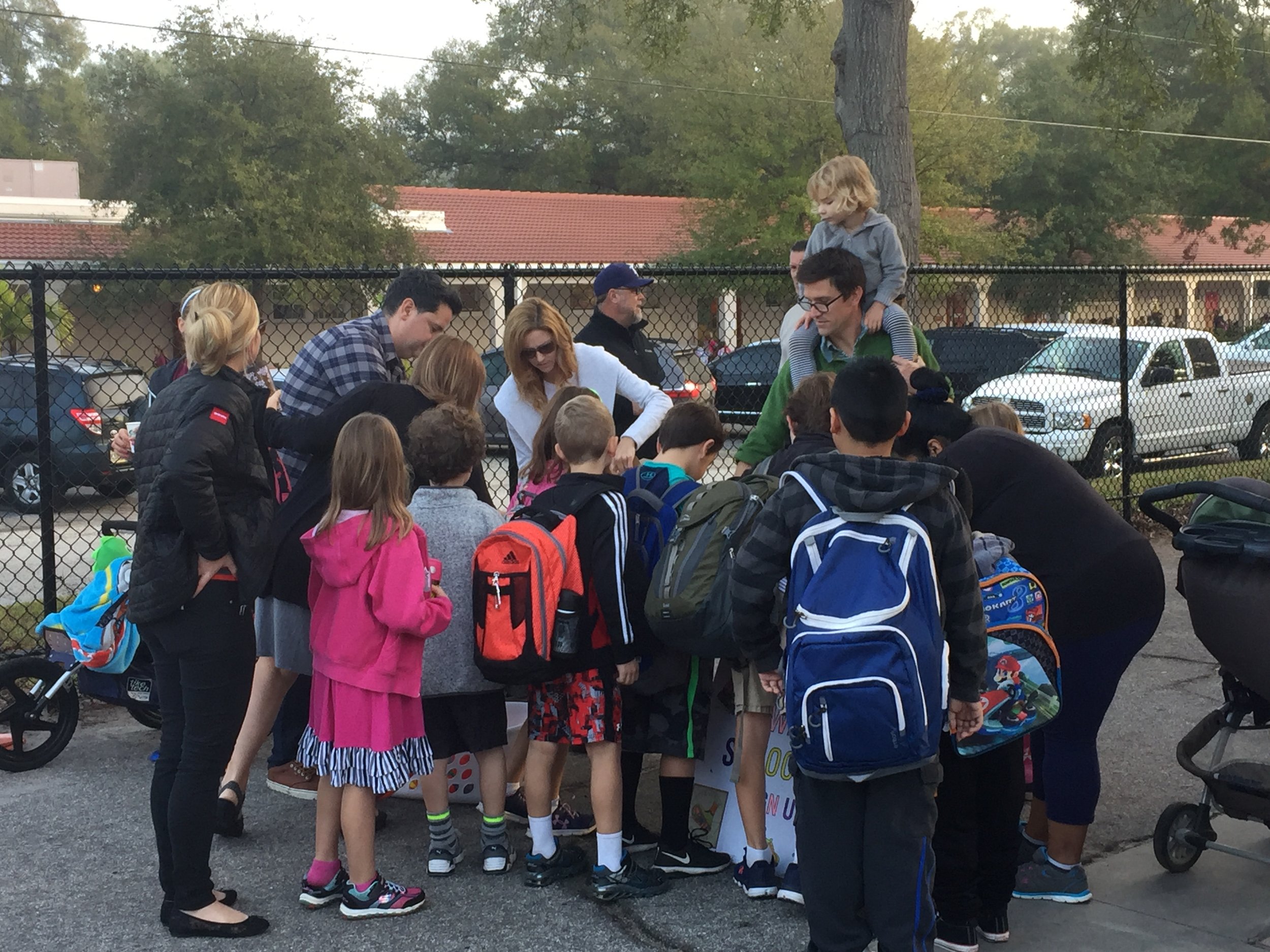 Palma Ceia Sidewalk Stompers work with the PTA at Roosevelt Elementary School to fund and support "Walk to School Wednesdays" - a once-a-week walk to school routine for the community.