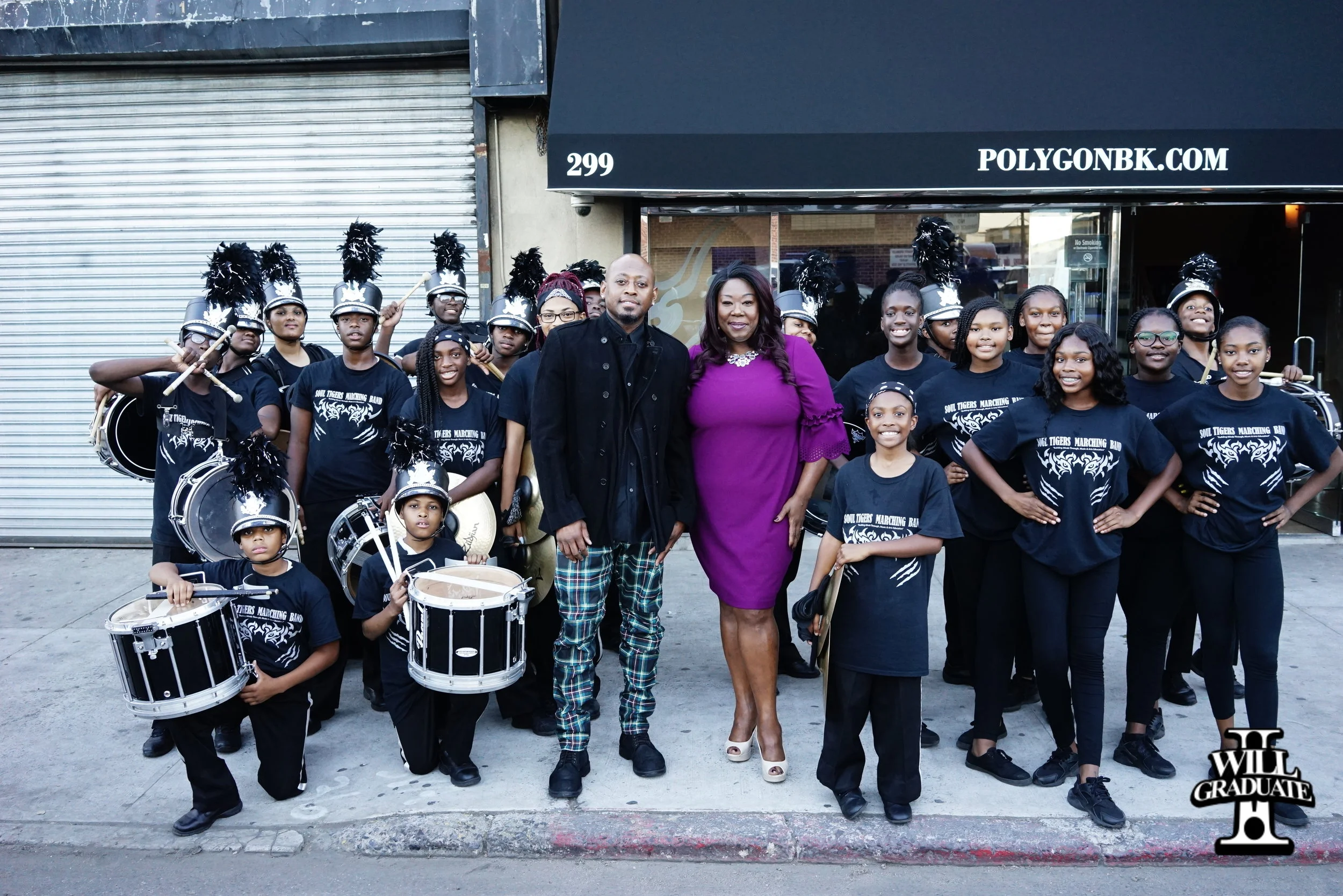 Entertainers 4 Education Alliance - In The Classroom Fundraiser with actor Omar Epps