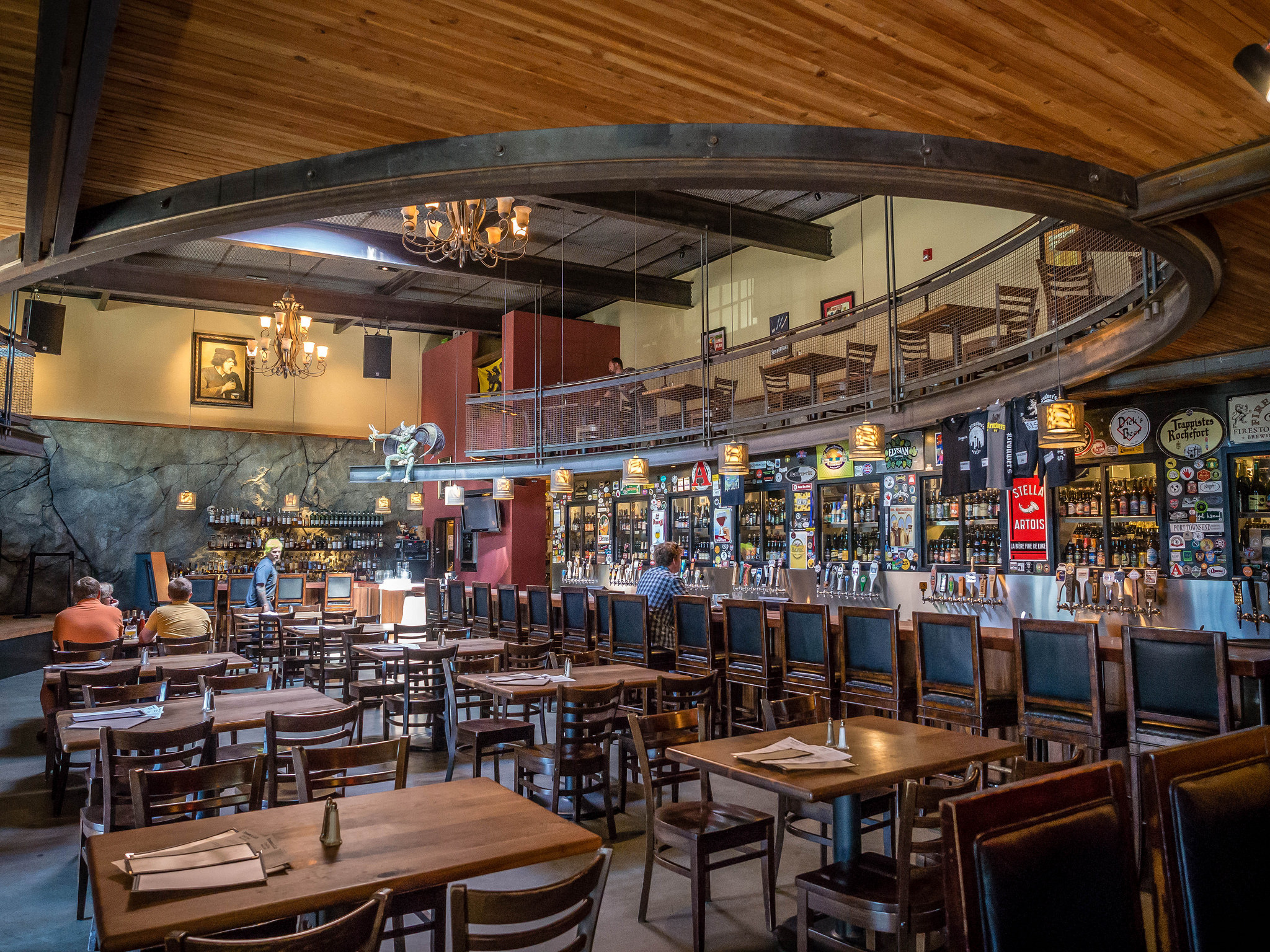 image “ Brouwer’s Cafe ” sourced from ctj71081 ’s Flickr page via Attribution-ShareAlike 2.0 Generic (CC BY-SA 2.0)