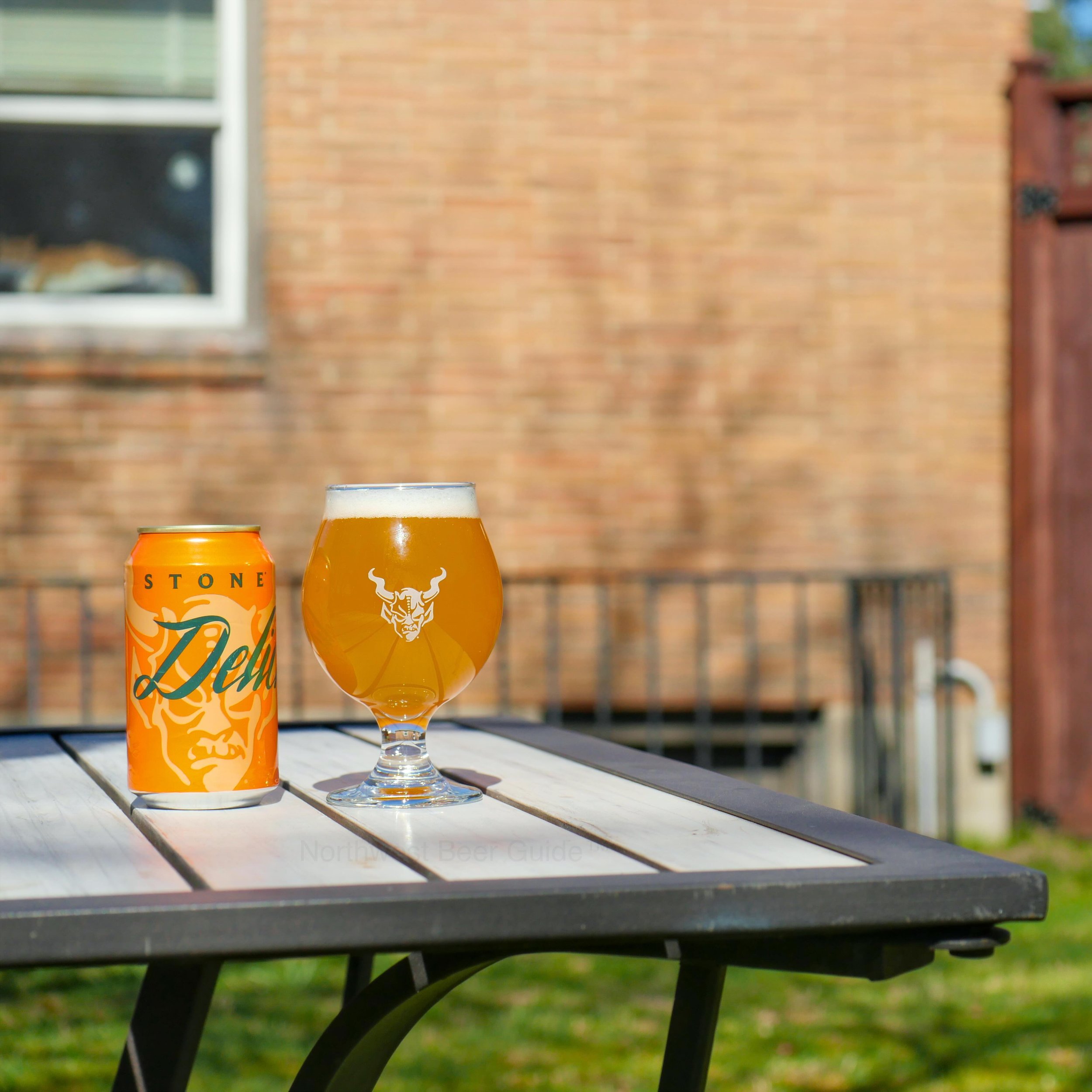 With notes of dank cannabis, grapefruit zest, pine needles, stone fruit, tropical pineapple, and maybe some spruce tips (?), @stonebrewing&rsquo;s Delicious Hazy IPA hits the spot on a Spring day. Overall, this is a dish that pairs well with tacos, f