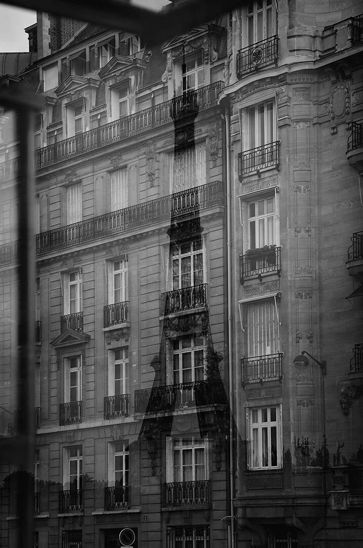 Eiffel Reflection