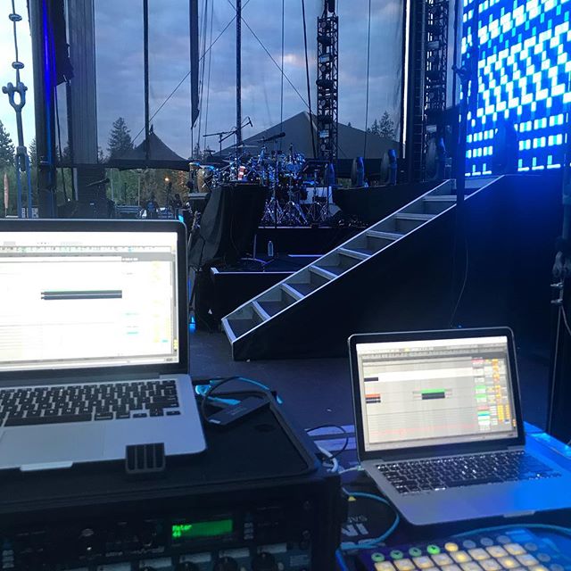 My office for the night.  Let&rsquo;s do this Lake Tahoe!  #Pitbull #playback #engineer