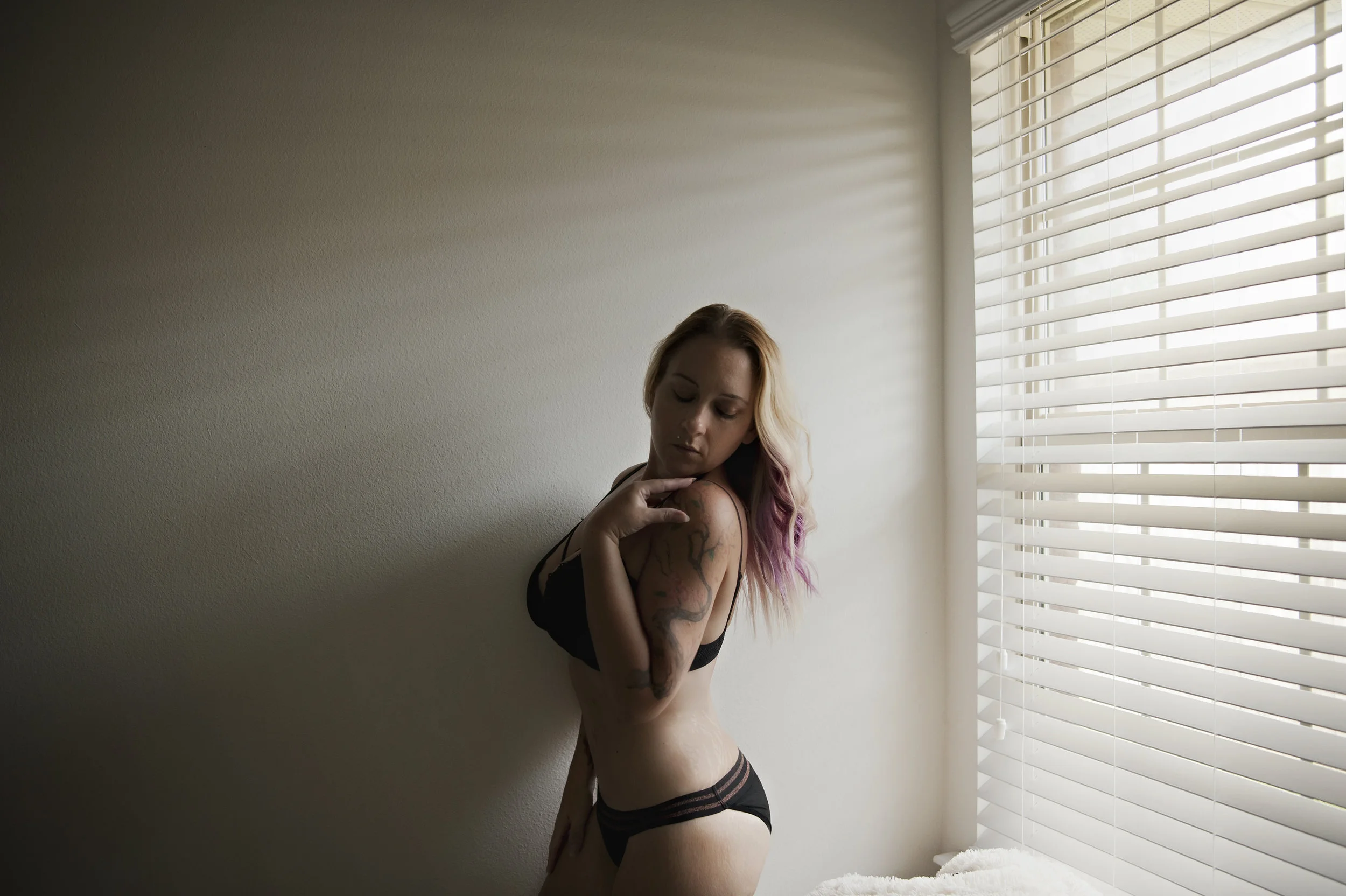 Me-boudoir-20 copy.jpg