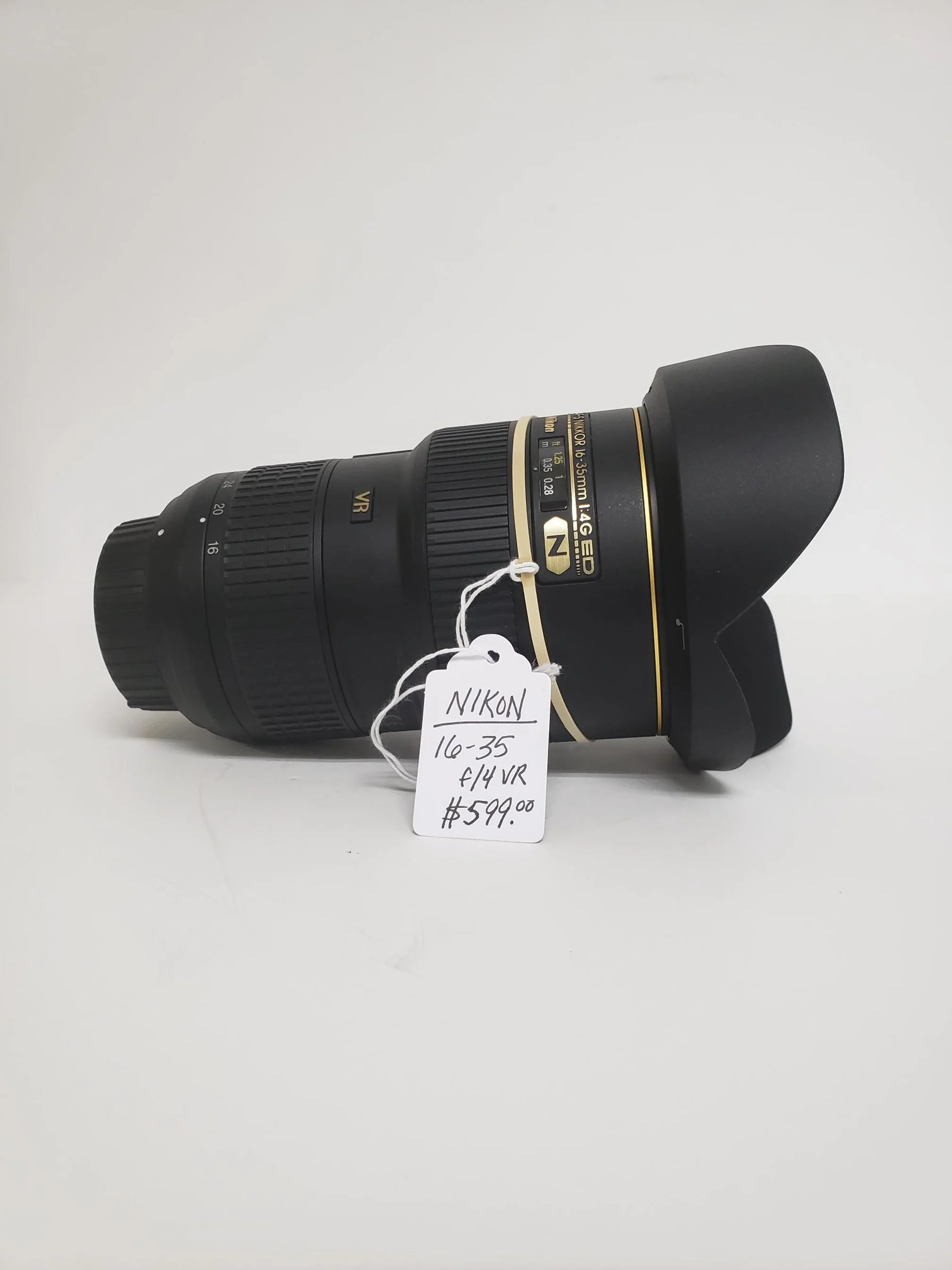 32％割引ブラック系人気の新作 Nikon d90 レンズsigma 18200 nikon 70300実品 デジタルカメラ カメラ