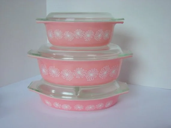 I have the same Pyrex and Midge!