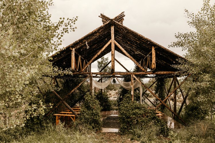Wedding at Taos Goji