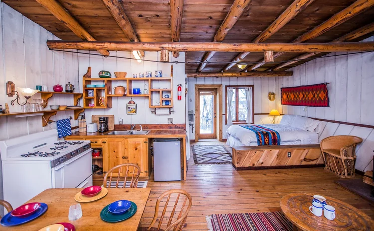 Cabin at Taos Goji