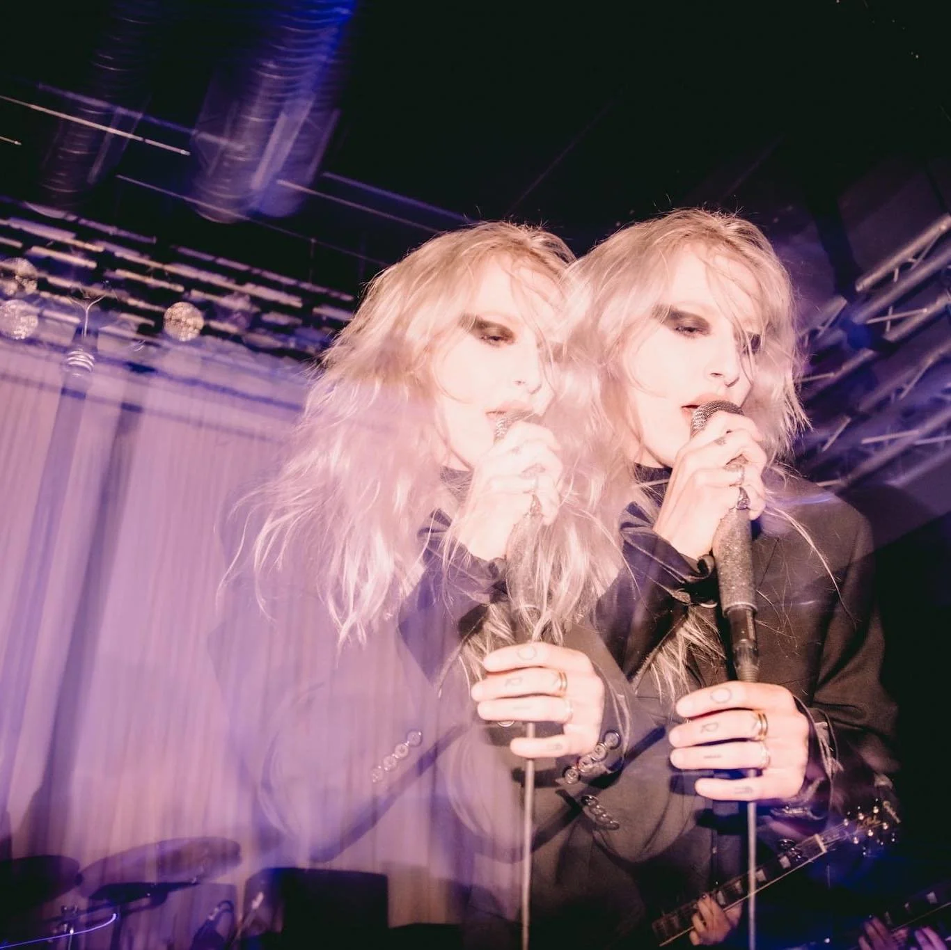 Ilsa, Vosh &amp; Ninth Realm