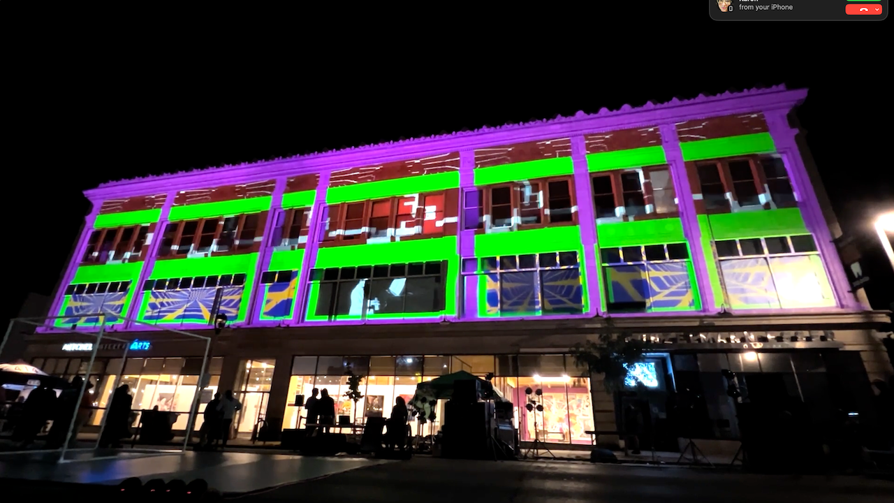 Gallery Night and Day