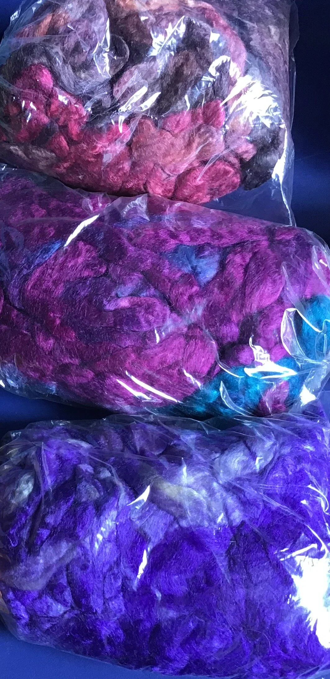 2020 - Roving Silk Tussah varing 1.JPG