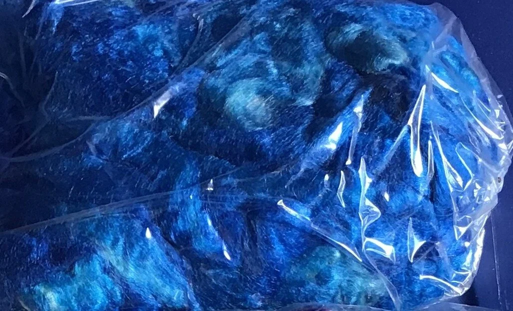 2020 - Roving Silk Tussah - 10 mostly blue.JPG