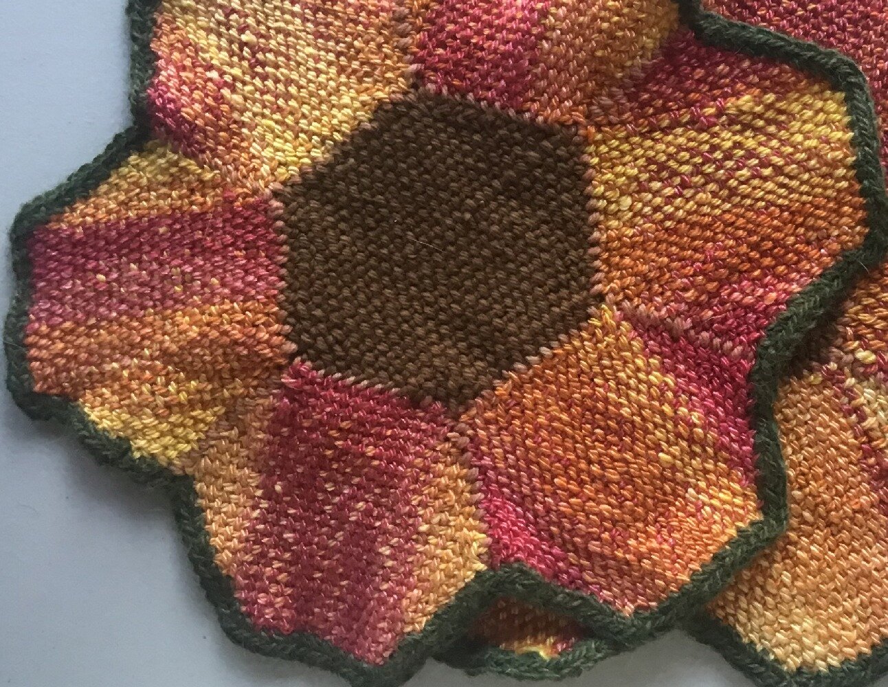 2020 - Finished - Table Topper - Autumn Bounty 02.JPG