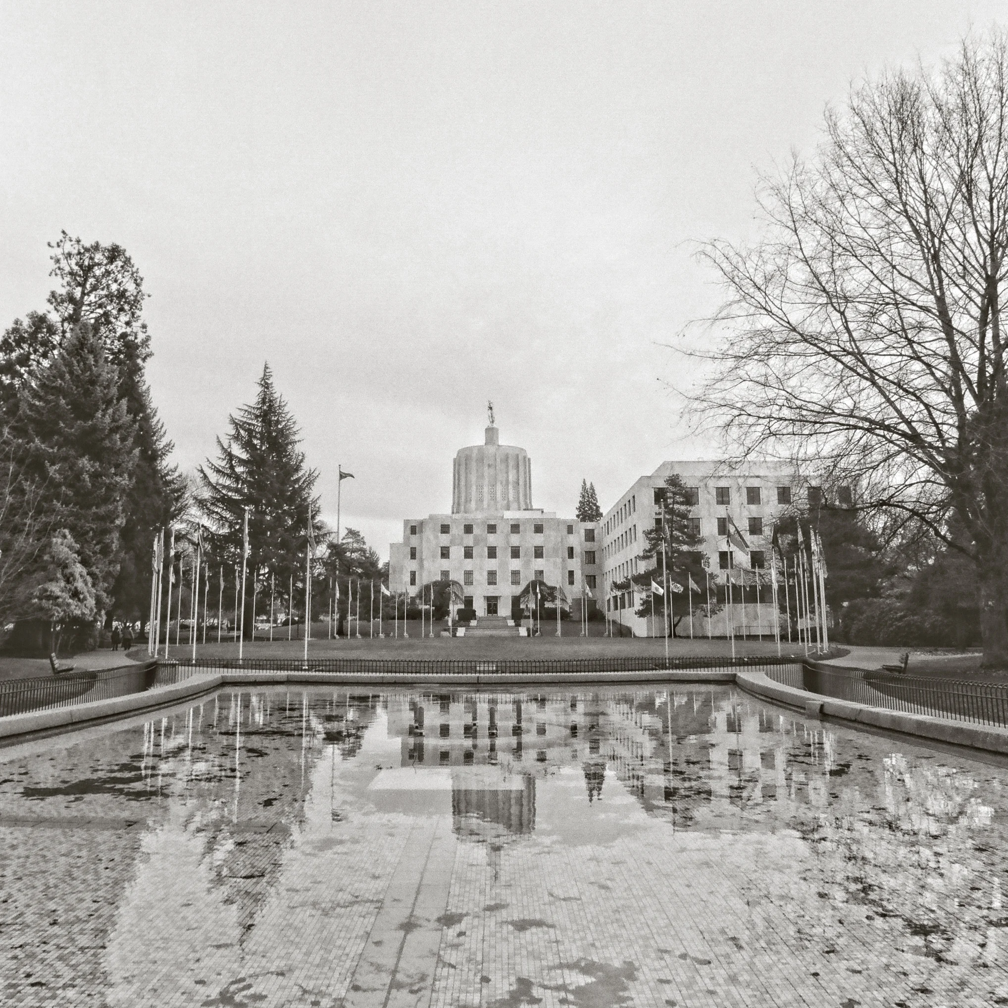 Reflecting Pool, Oregon State Capitol, Salem, Oregon