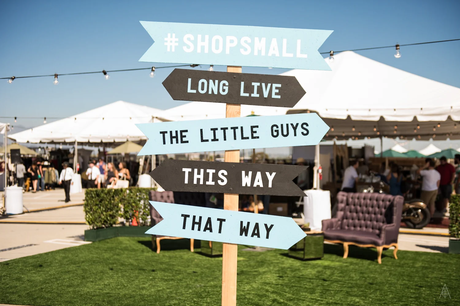 pop up flea market at The Grove copy.jpg