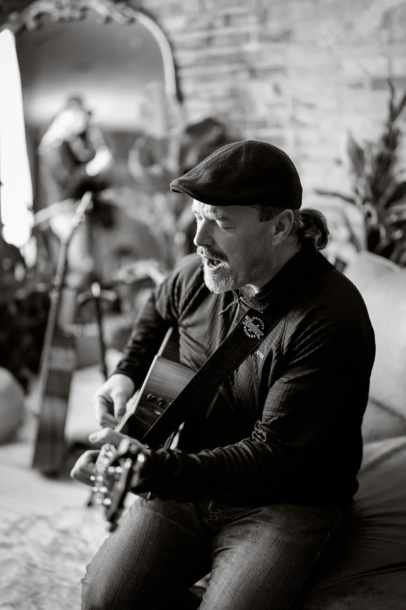 Live On The Lake: Jackson Burns