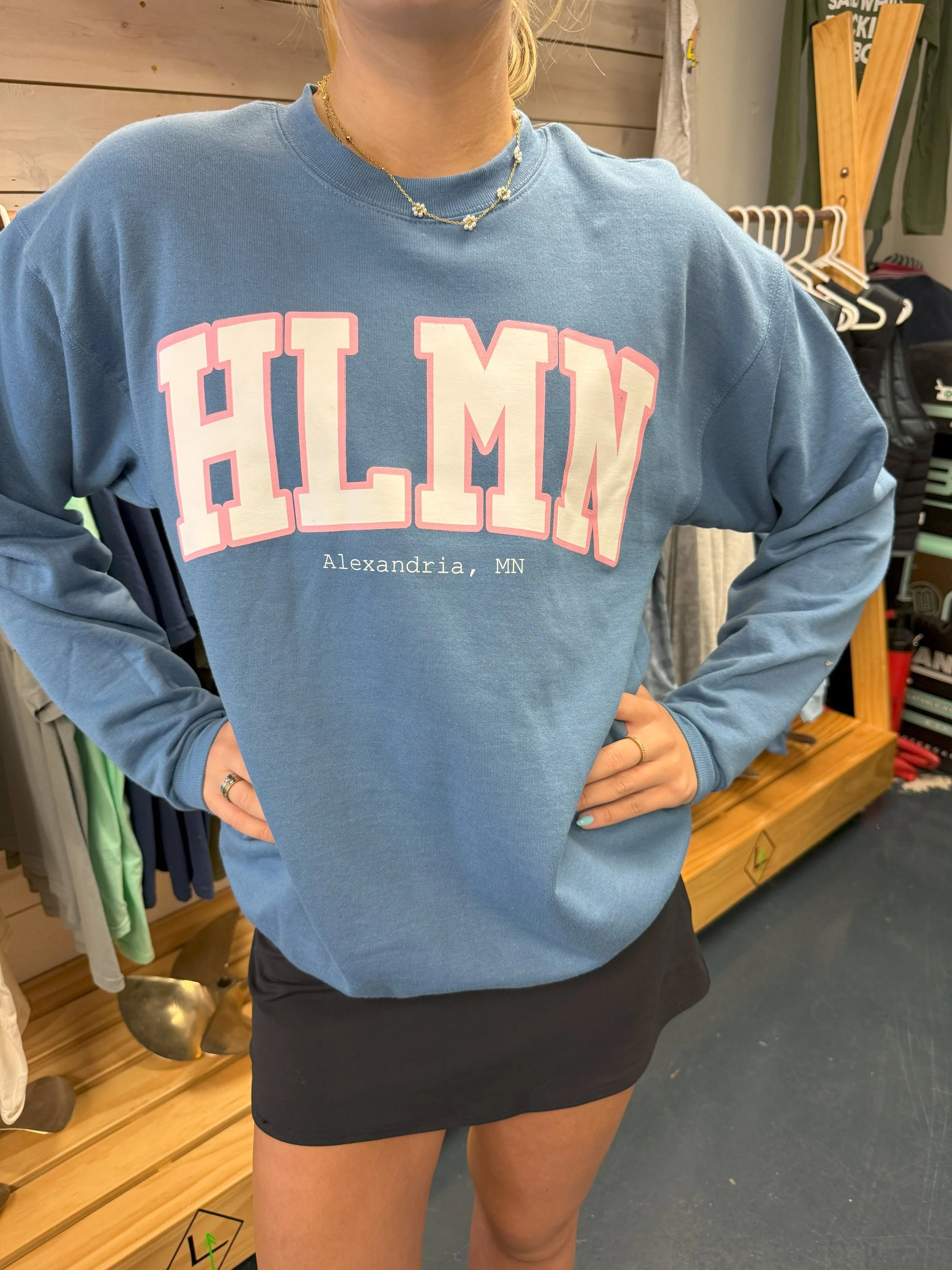 HLMN Varsity Crew