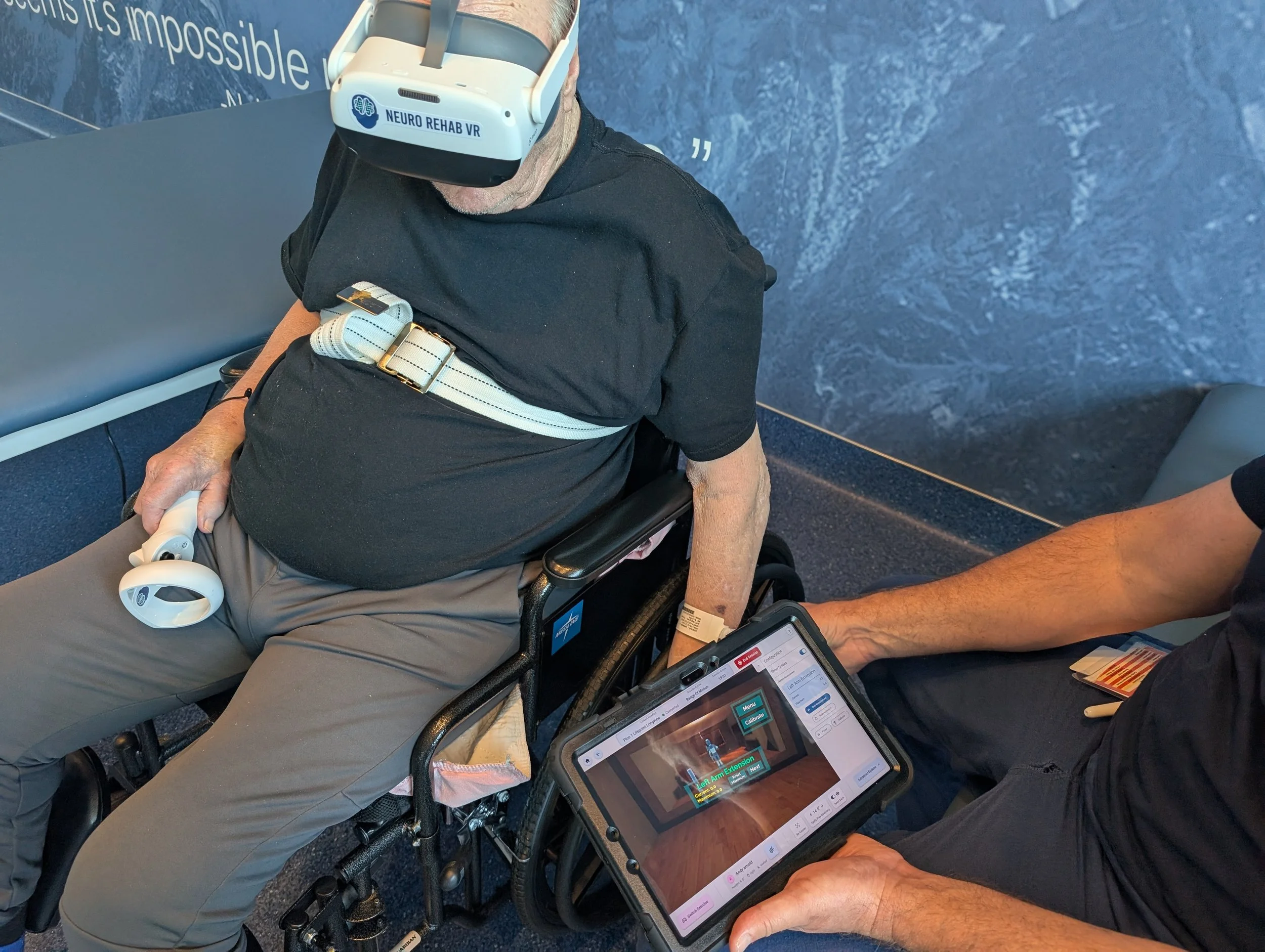 Patient using Virtual reality and AI for Physical therapy