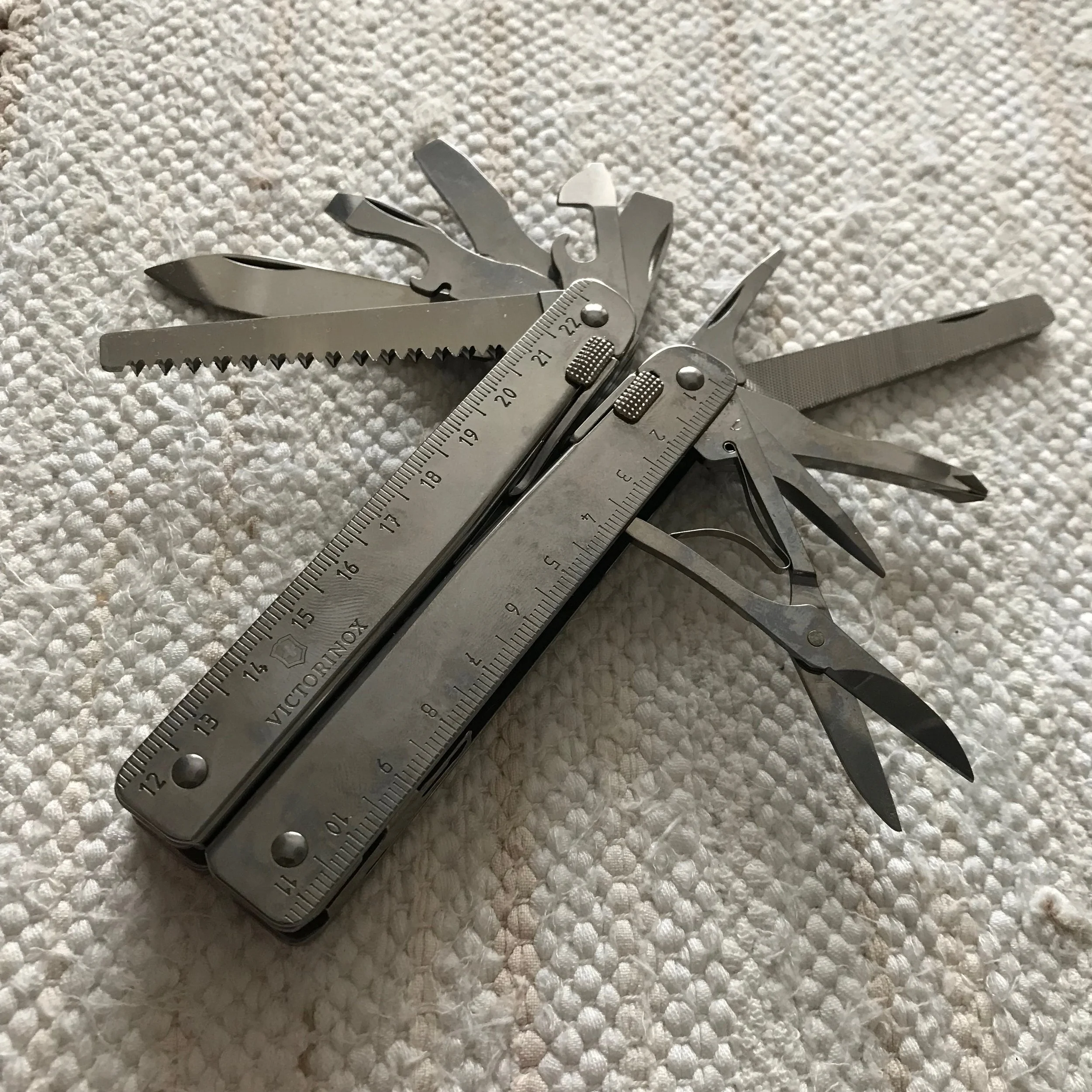 Victorinox Swisstool